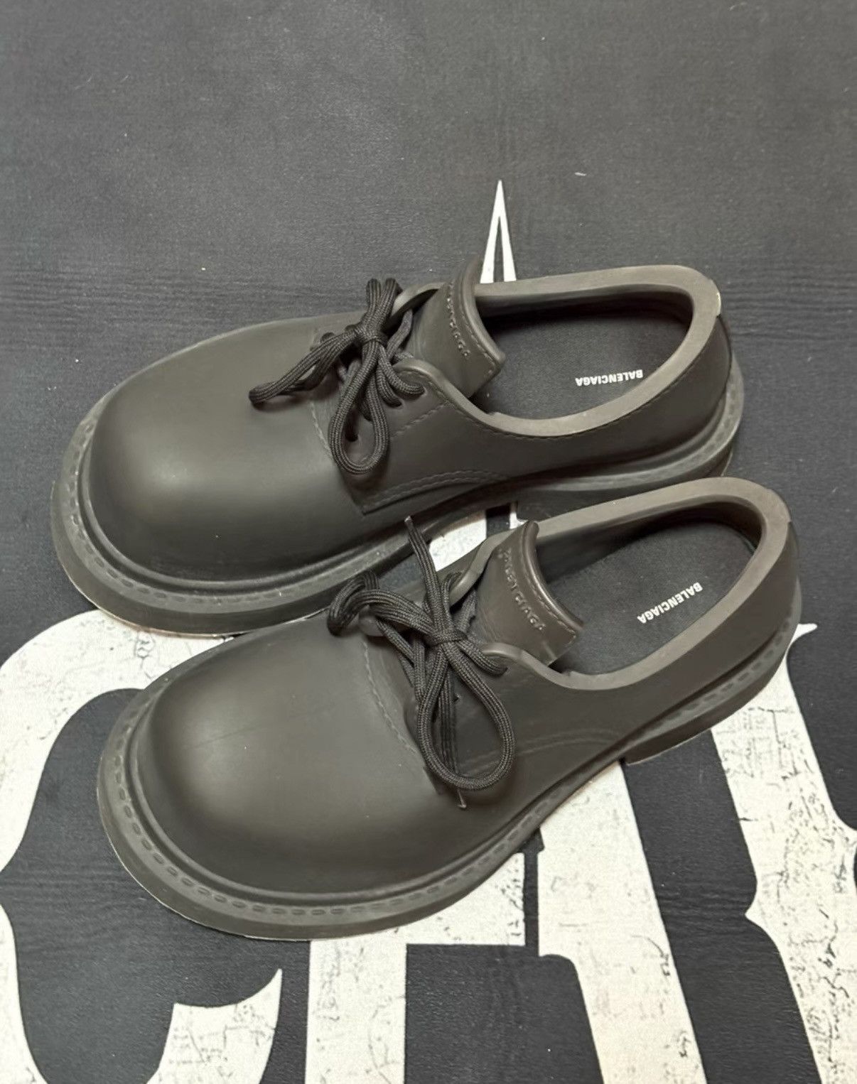 Balenciaga Balenciaga 23SS Mickey Derby Shoes Size US 9.5 / EU 42-43 - 1 Thumbnail