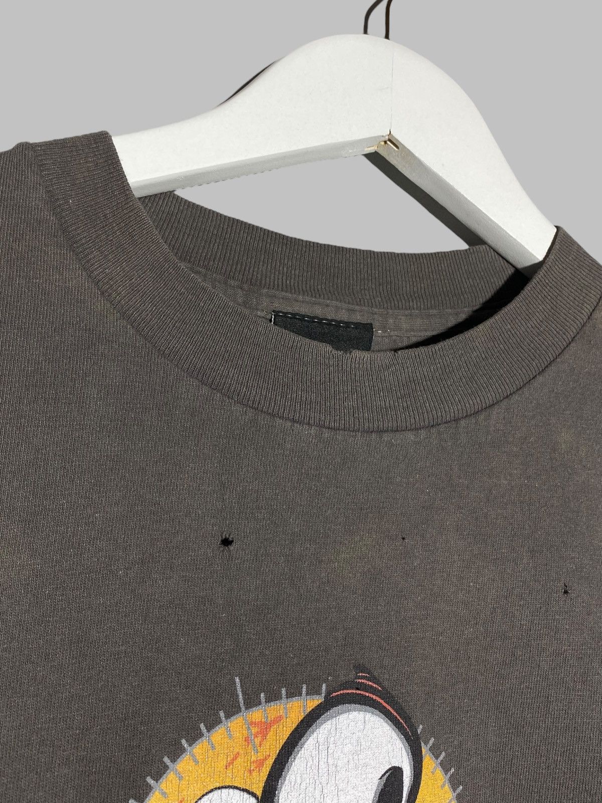 Blind Skateboards 🔥 VINTAGE BLIND SKATEBOARDS USA DISTRESSED T-SSHIRT HOOK UPS Size US S / EU 44-46 / 1 - 10 Thumbnail