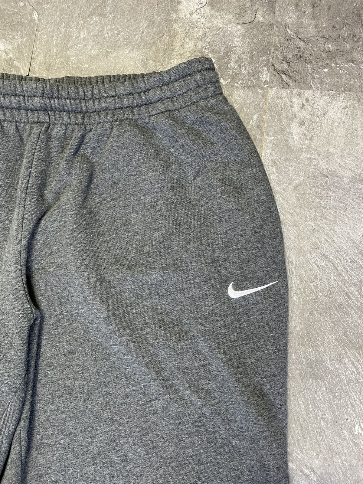 Nike Nike Vintage Baggy Gray Sweatpants Joggers Pants Size XL Size US 36 / EU 52 - 2 Thumbnail