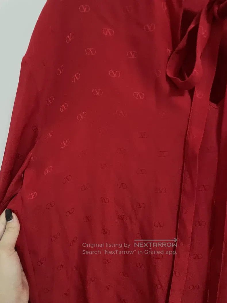 Valentino Valentino Logo silk shirt Size S / US 4 / IT 40 - 3 Thumbnail
