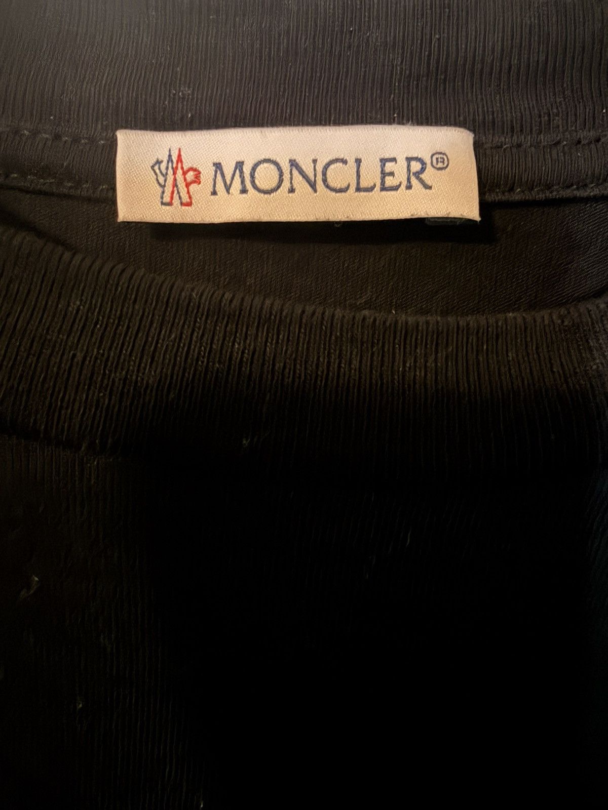 Moncler Moncler Embroidered Logo Tee Size US L / EU 52-54 / 3 - 3 Thumbnail