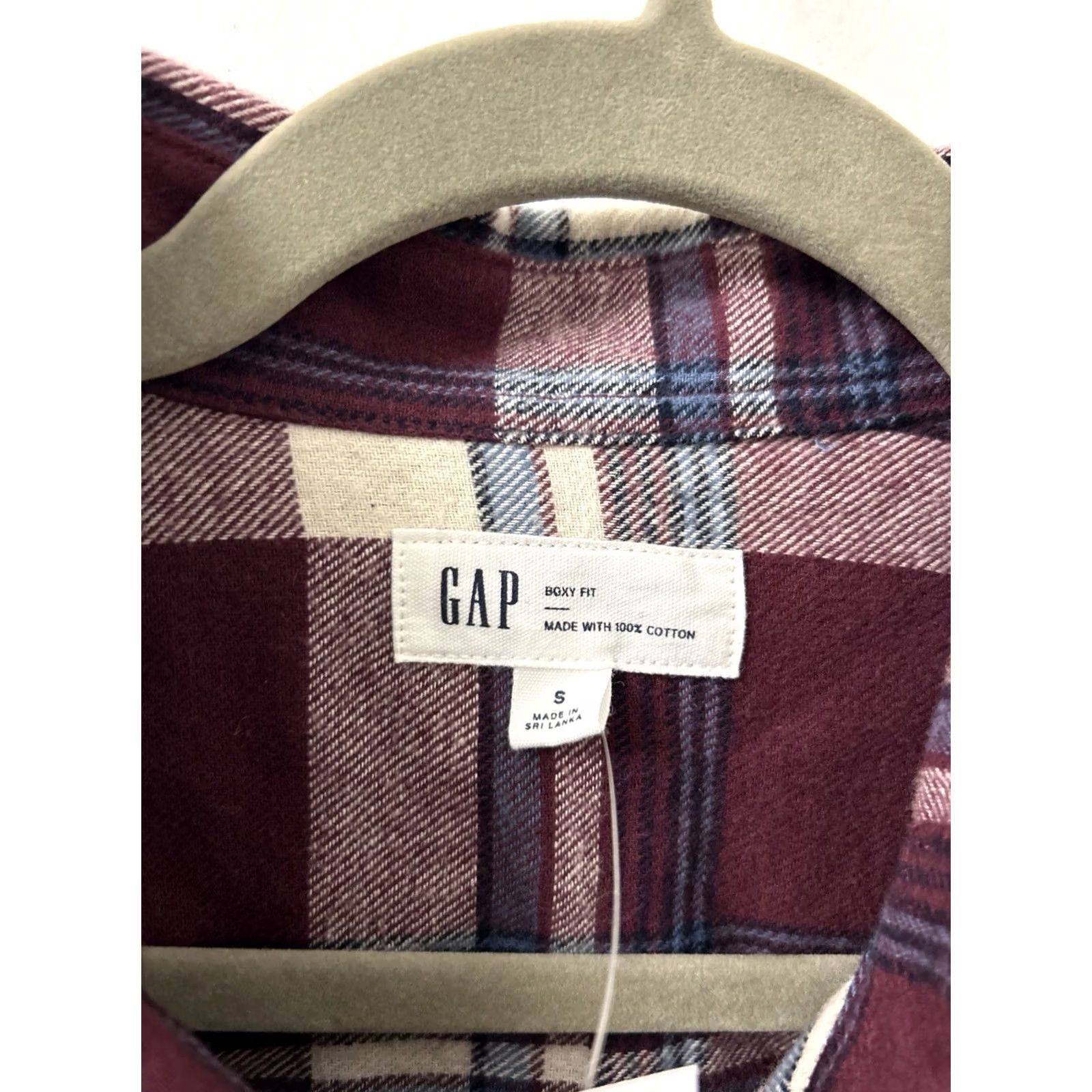 Gap Gap Boxy Fit Flannel Shirt Mens Small Maroon Plaid 100% Cotton Button-Down NWT Regular Fit Clothing Size US S / EU 44-46 / 1 - 6 Thumbnail
