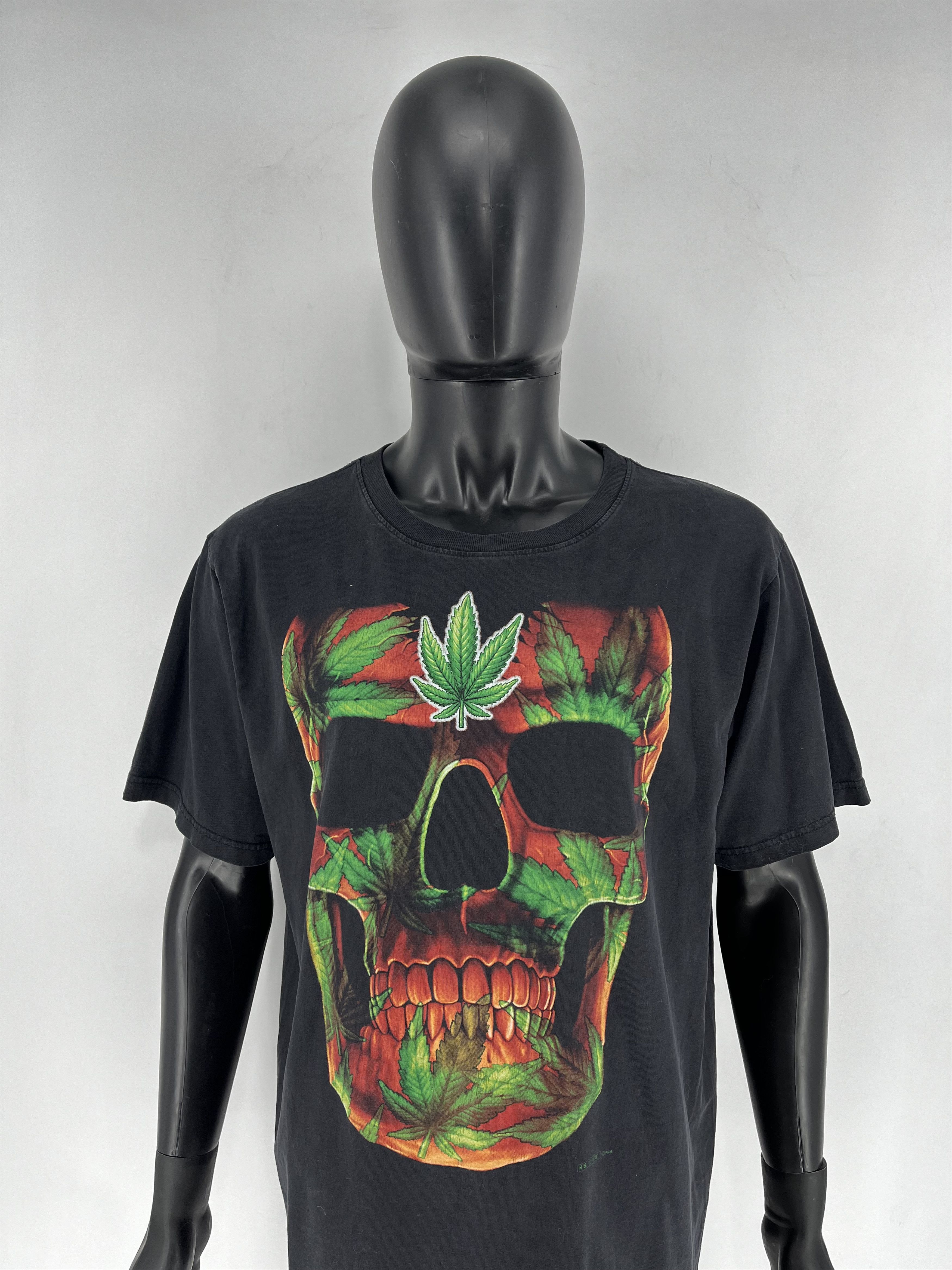 Band Tees Vintage 90s Skull Marijuana Hill Fashion Bandtees Size US XL / EU 56 / 4 - 1 Thumbnail
