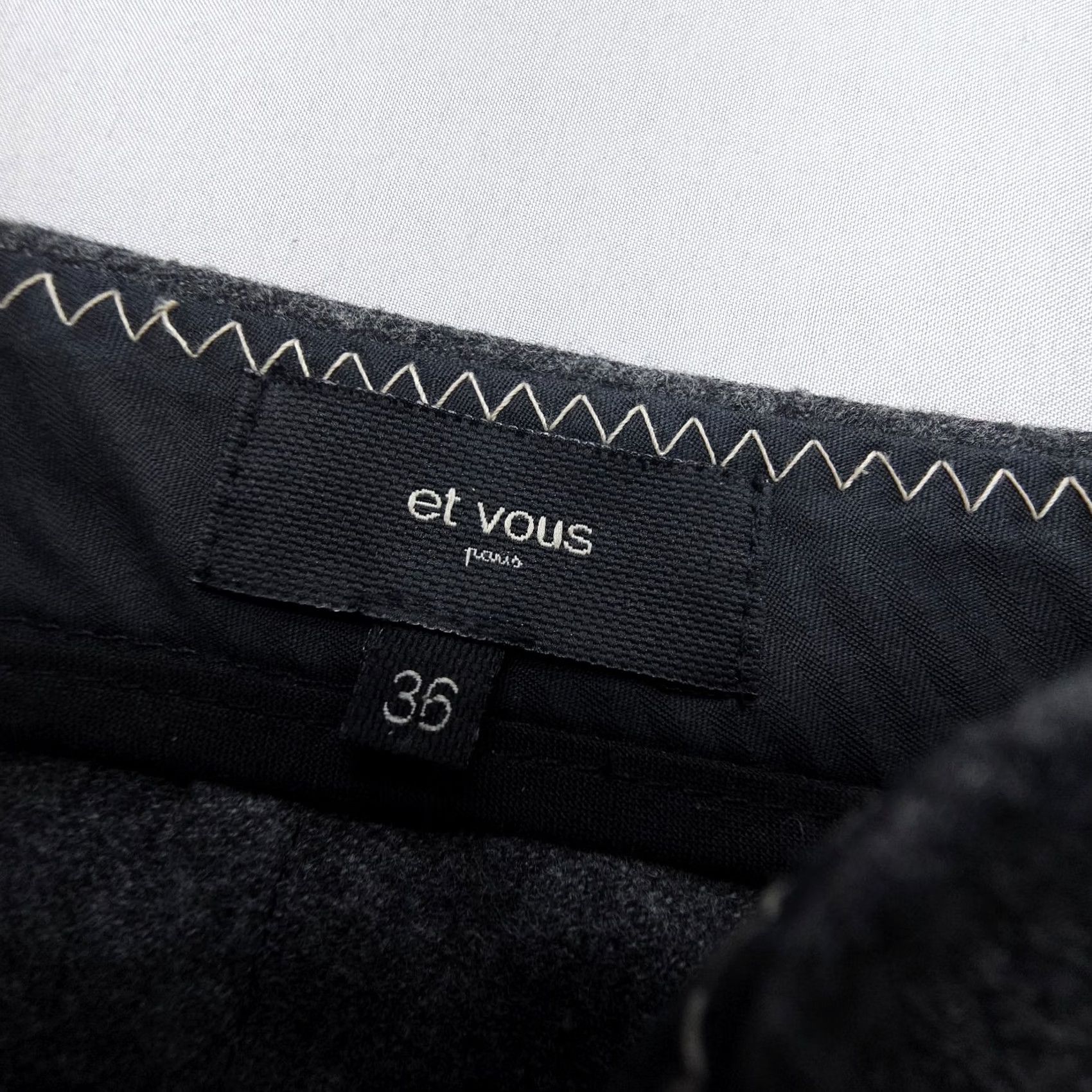 Vintage Et Vous Paris Wool Cashmere Crop Dress Pants Trousers 36 EU (USA 4) Gray Stripe Dress Pants Womens Regular Gray Cotton? Size 27" / US 4 / IT 40 - 4 Thumbnail