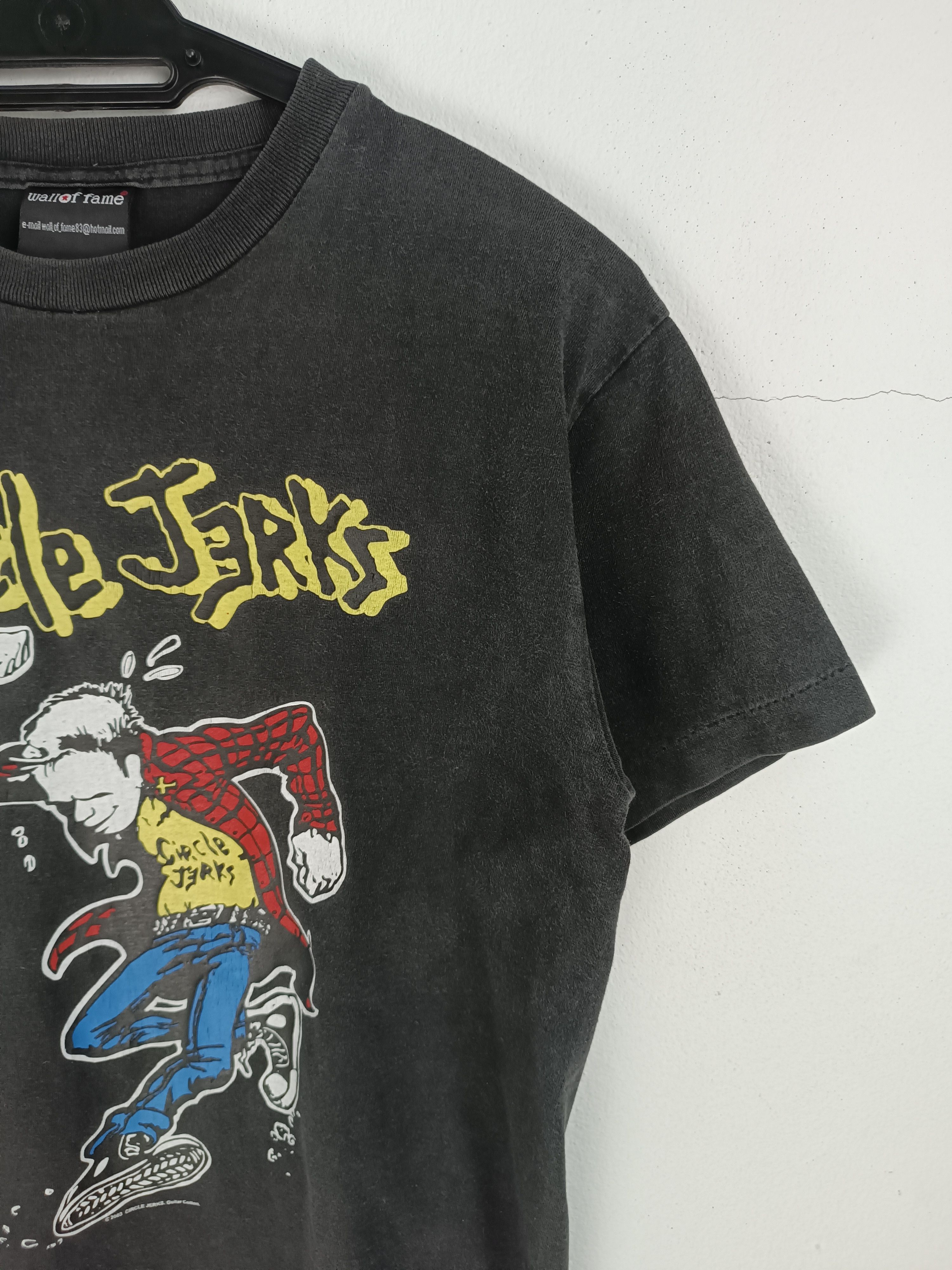 Band Tees VINTAGE 2003 CIRCLE JERKS FADED Y2K HARDCORE PUNK minor flag Size US S / EU 44-46 / 1 - 6 Thumbnail