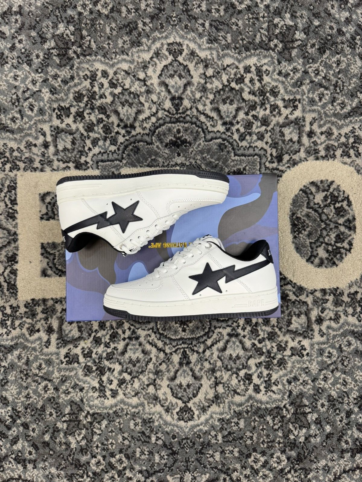 Bape × JJJJound JJJJound A Bathing Ape Bapesta White/Navy FAST SHIPPING Size US 5 / EU 37 - 1 Thumbnail