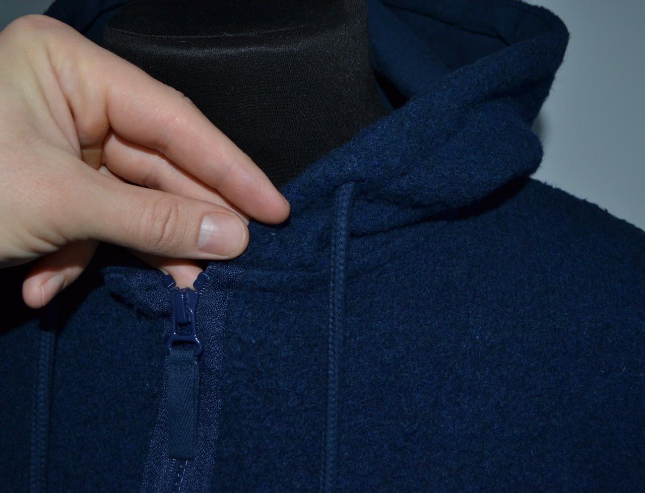 Universal Works Rare Universal Works Hoodie Teddy Blue size L Size US L / EU 52-54 / 3 - 3 Thumbnail