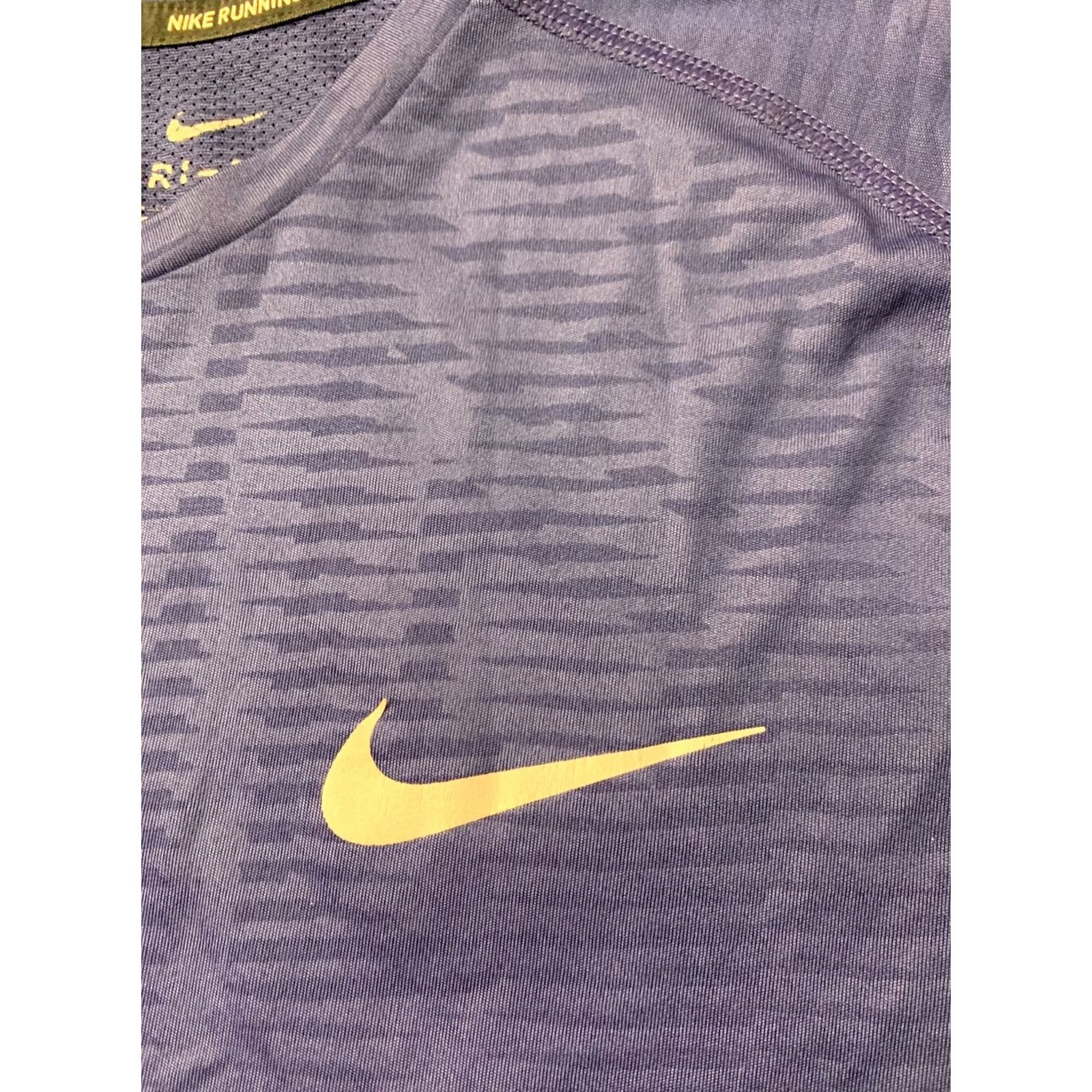 Nike Nike Running Miler 2017 Shirt Men L Navy Blue Dri-FIT Jersey T-Shirt Short Sleeve Training Activewear Size US L / EU 52-54 / 3 - 3 Thumbnail