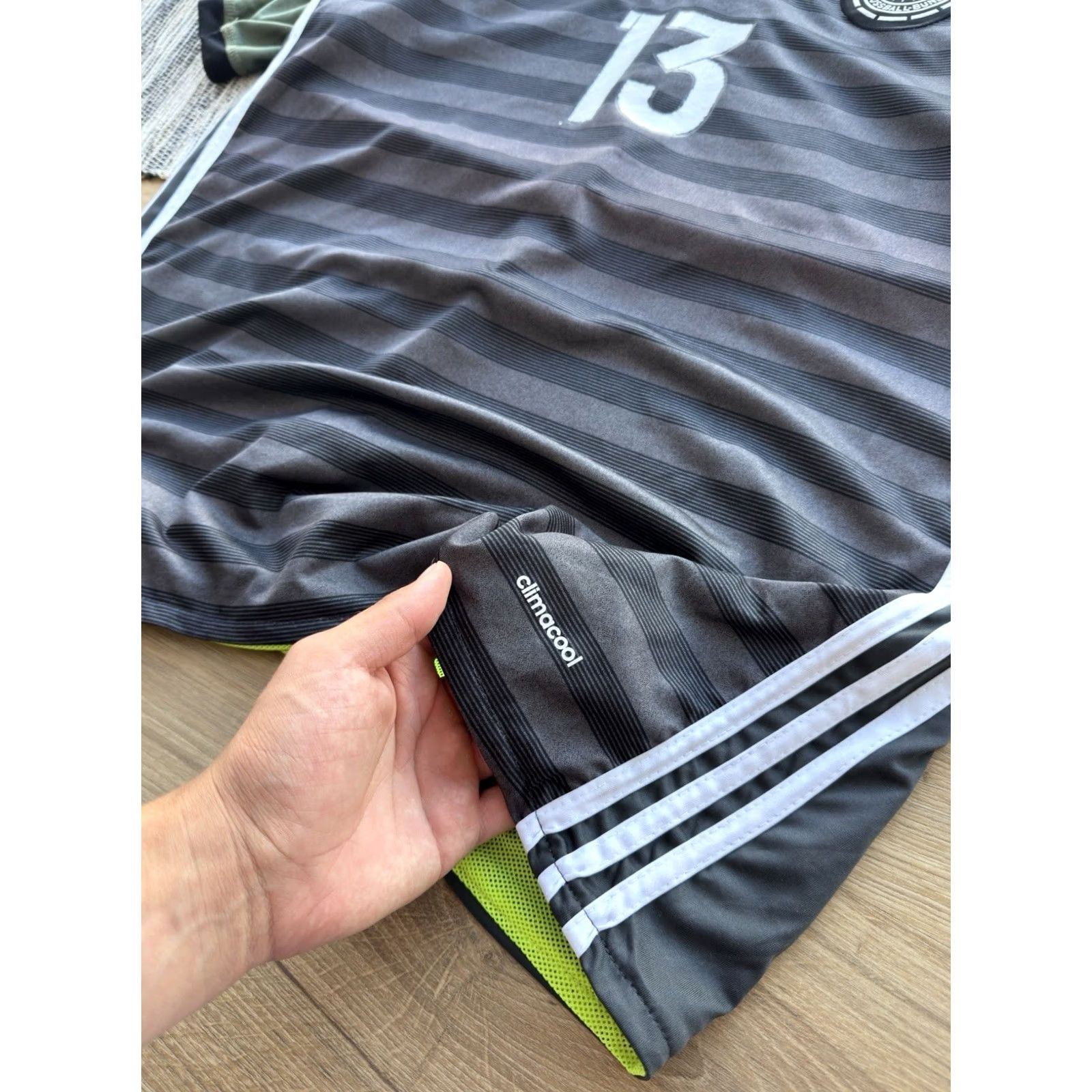 Adidas ADIDAS Germany 2016/17 EURO Away Football Shirt Jersey Thomas Müller L Mens Green Jersey 90s Retro FIFA Fans Size US L / EU 52-54 / 3 - 4 Thumbnail