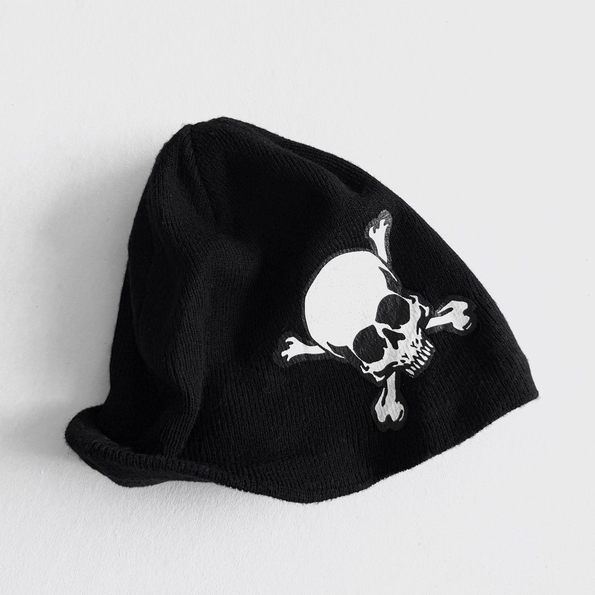 Japanese Brand HANGOVER SKULL BEANIE HAT Size ONE SIZE - 1 Thumbnail
