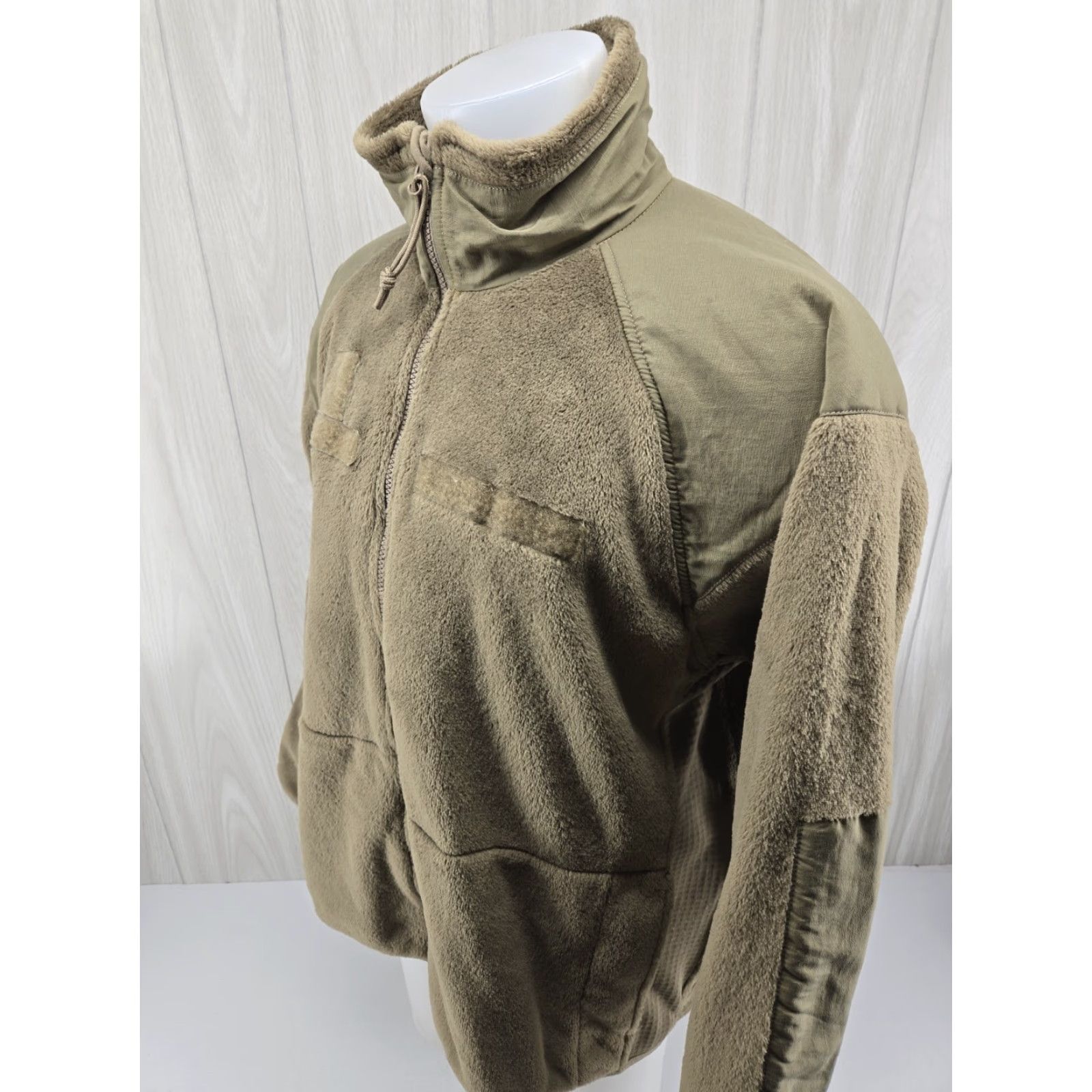 Vintage VINTAGE US Military Gen III Polartec Cold Weather Fleece Jacket Coyote Tan LARGE Regular Size US XXL / EU 58 / 5 - 5 Thumbnail