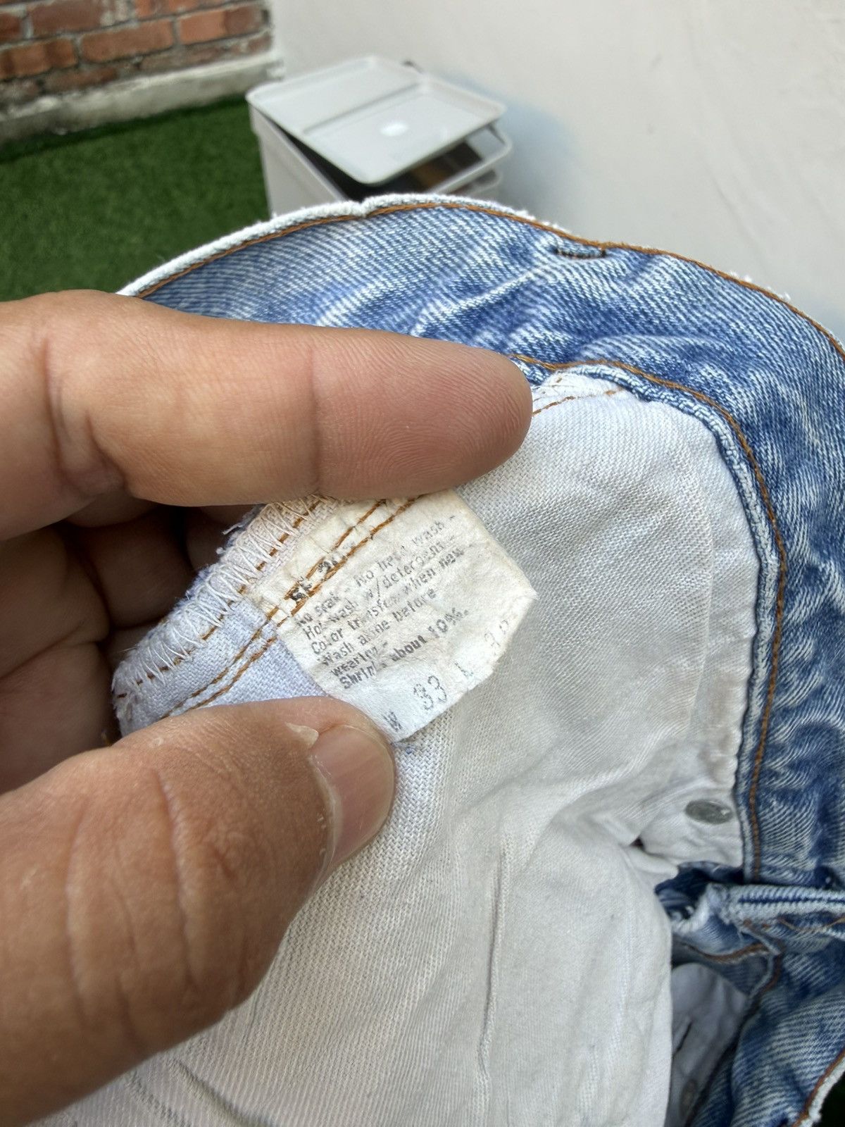 Levi's Vintage Clothing W32x33.5 Vintage levi’s 501 redline dirt repaired denime Size US 32 / EU 48 - 9 Thumbnail