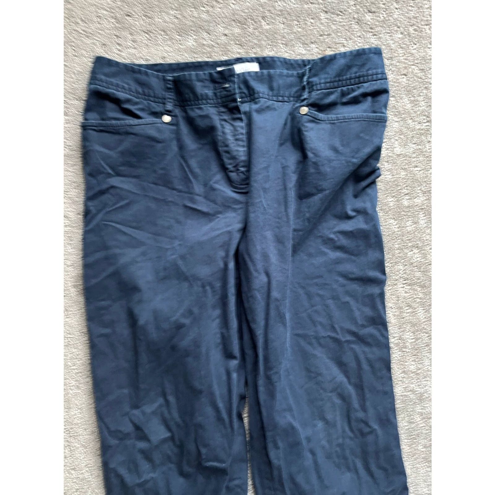 Calvin Klein Calvin Klein Jeans Women's Cargo Capri Pants Navy Blue Straight Leg Mid Rise Size 8 Size 30" / US 8 / IT 44 - 2 Thumbnail