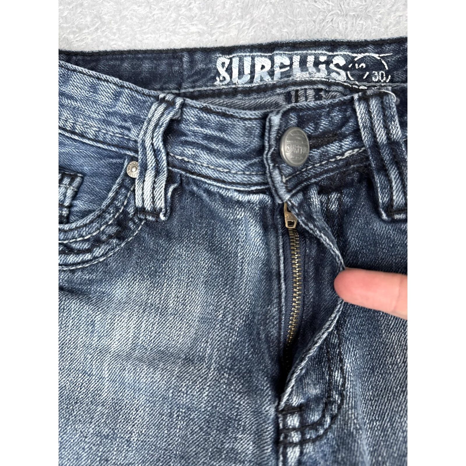 Denime Surplus Jeans Mens 30x30 Blue Denim Straight Leg Embroidered Contrast Stitch Bagged Back Pockets Size US 30 / EU 46 - 5 Thumbnail