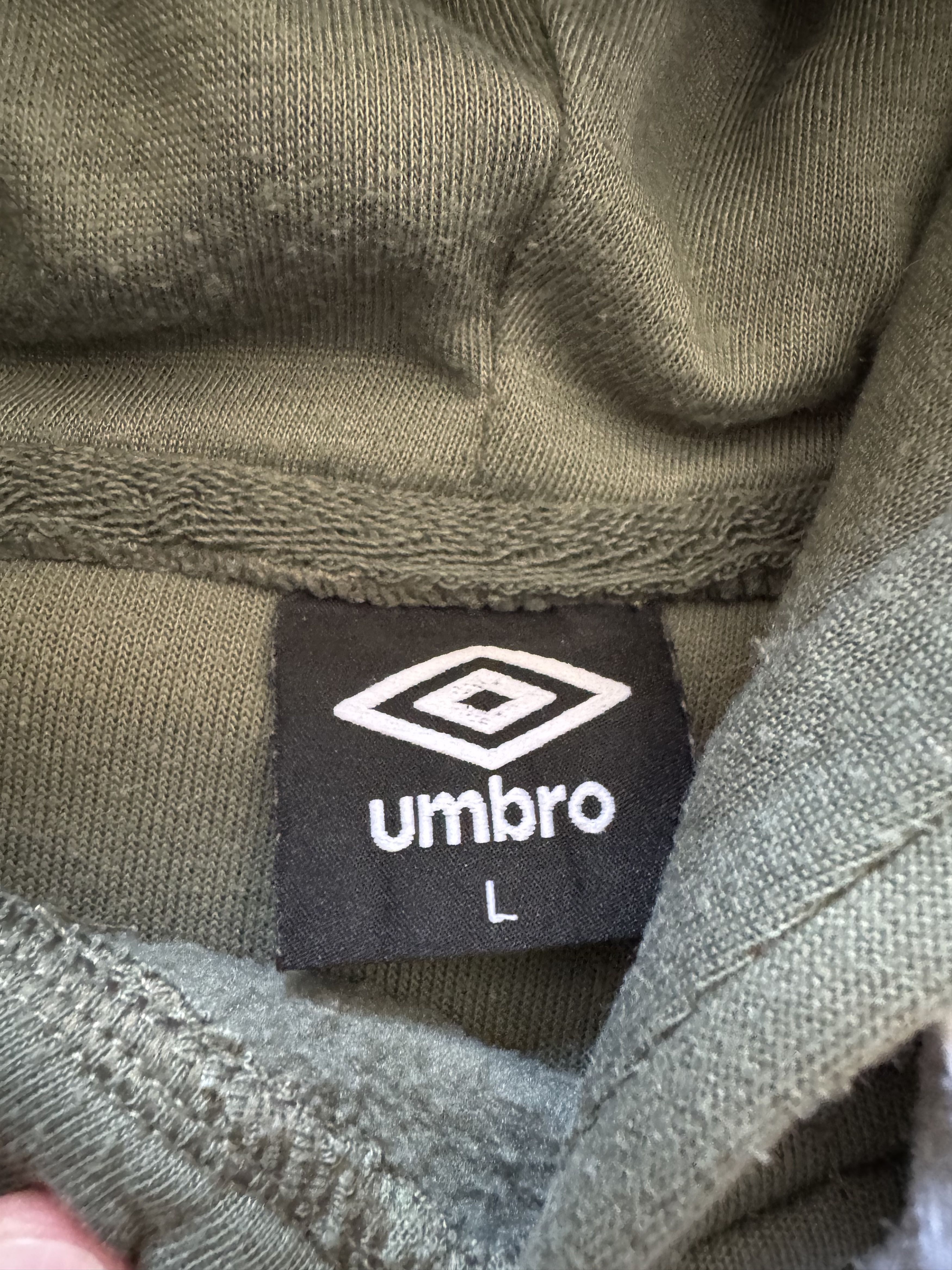Umbro Umbro Hoodie Streetwear OG Logo Size US M / EU 48-50 / 2 - 5 Thumbnail