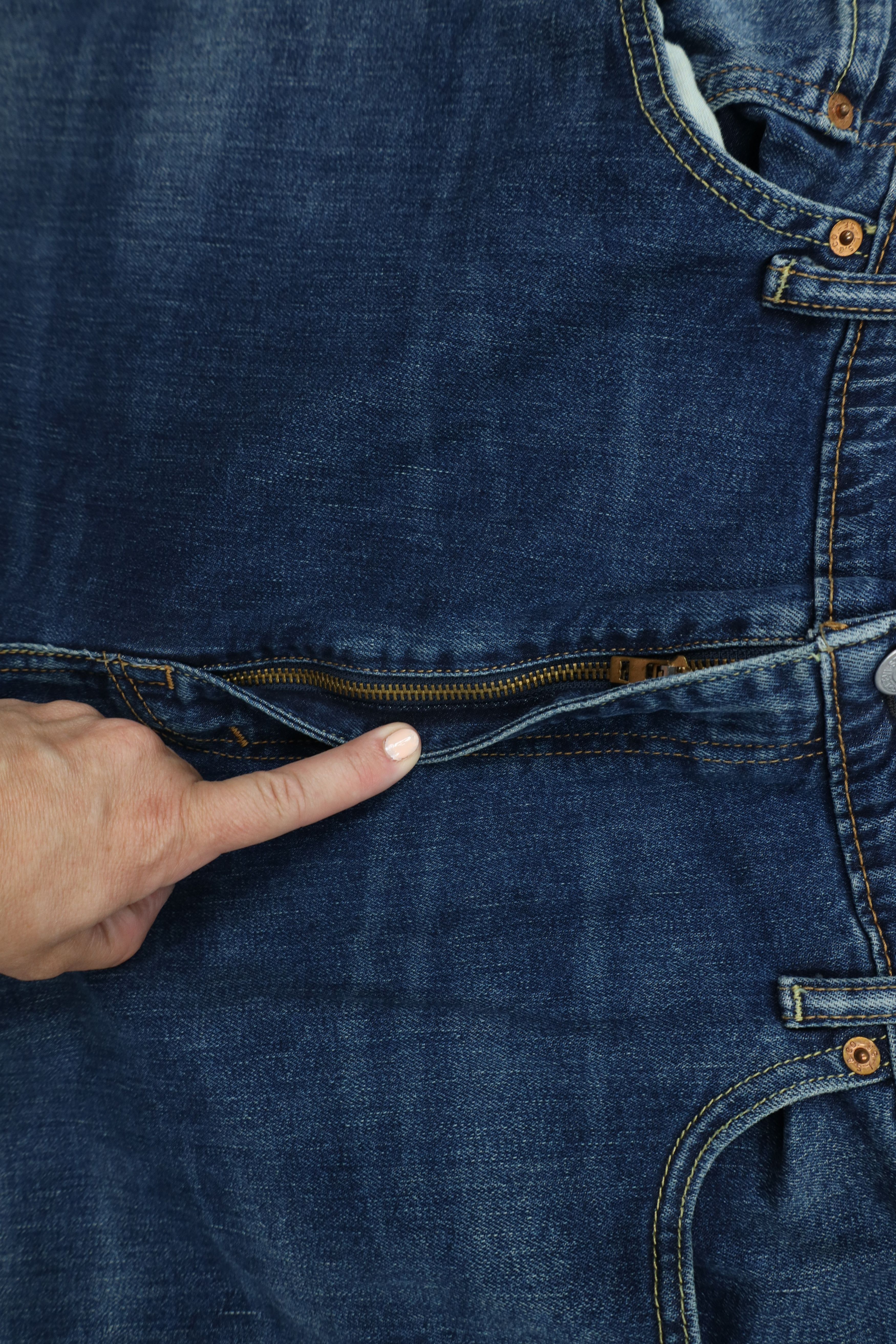 Levi's Vintage Y2K Levis 559 Relaxed Straight Wide Leg Denim Jeans Size US 44 / EU 60 - 9 Thumbnail
