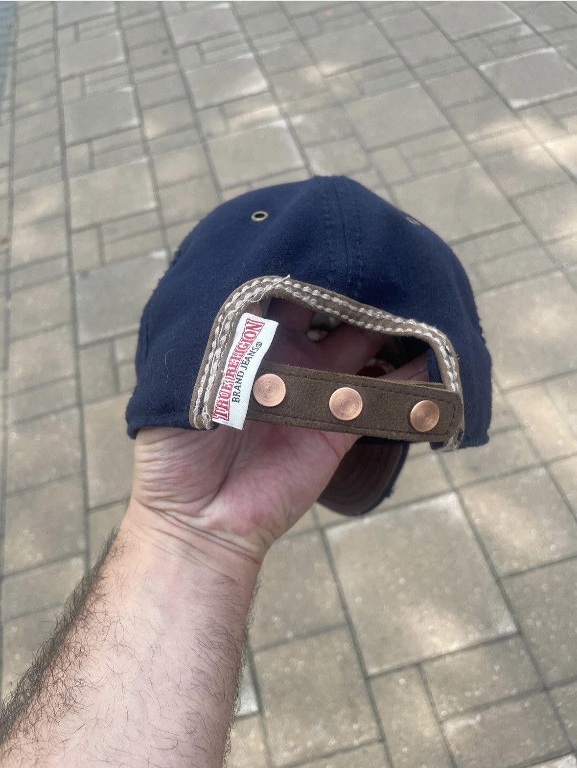 True Religion True Religion Hat Distressed Trucker Streetwear Grail Size ONE SIZE - 2 Thumbnail