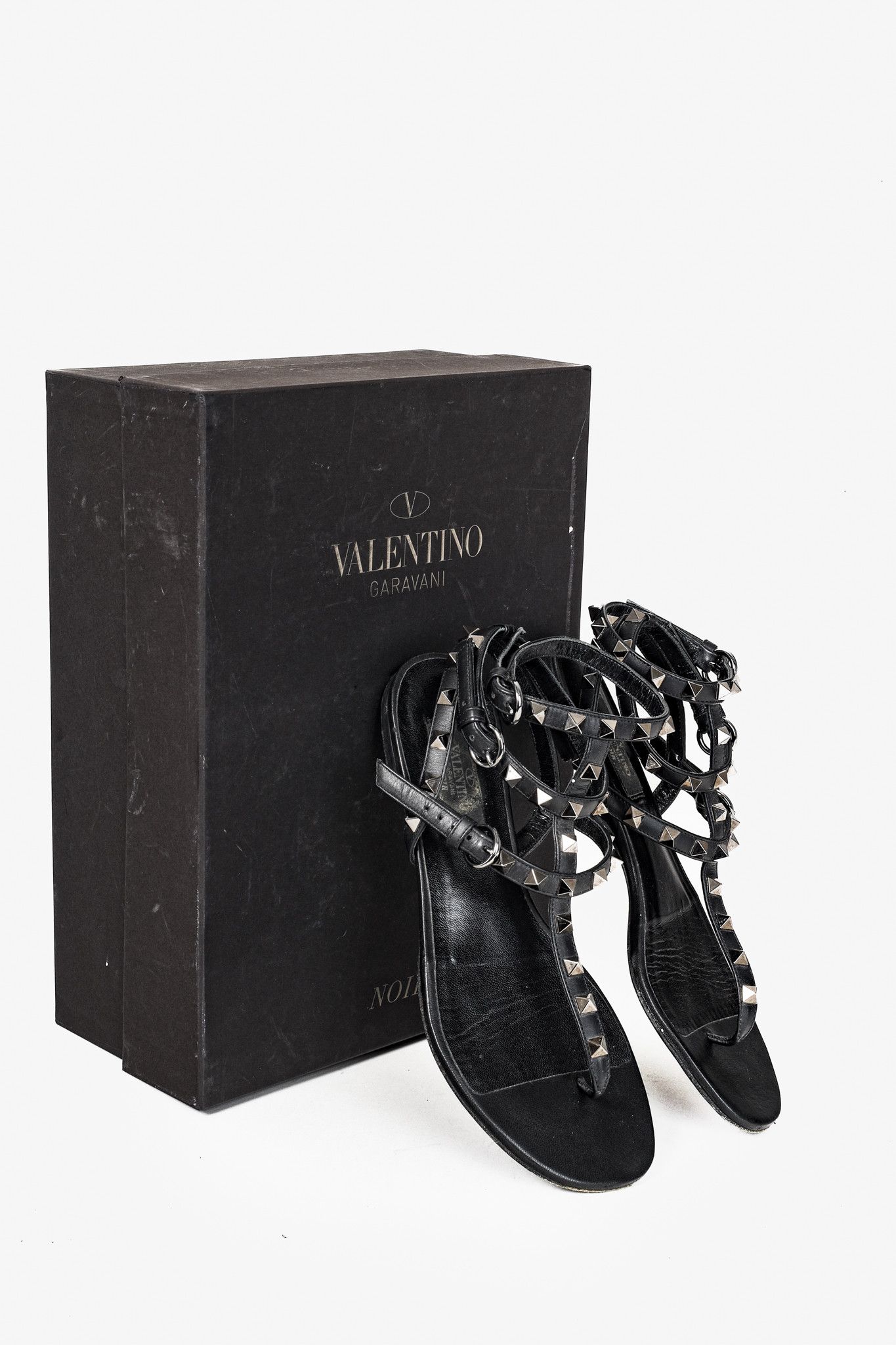 Valentino Valentino Garavani Flat Black Rockstud Gladiator Sandal Size US 7 / IT 37 - 10 Thumbnail