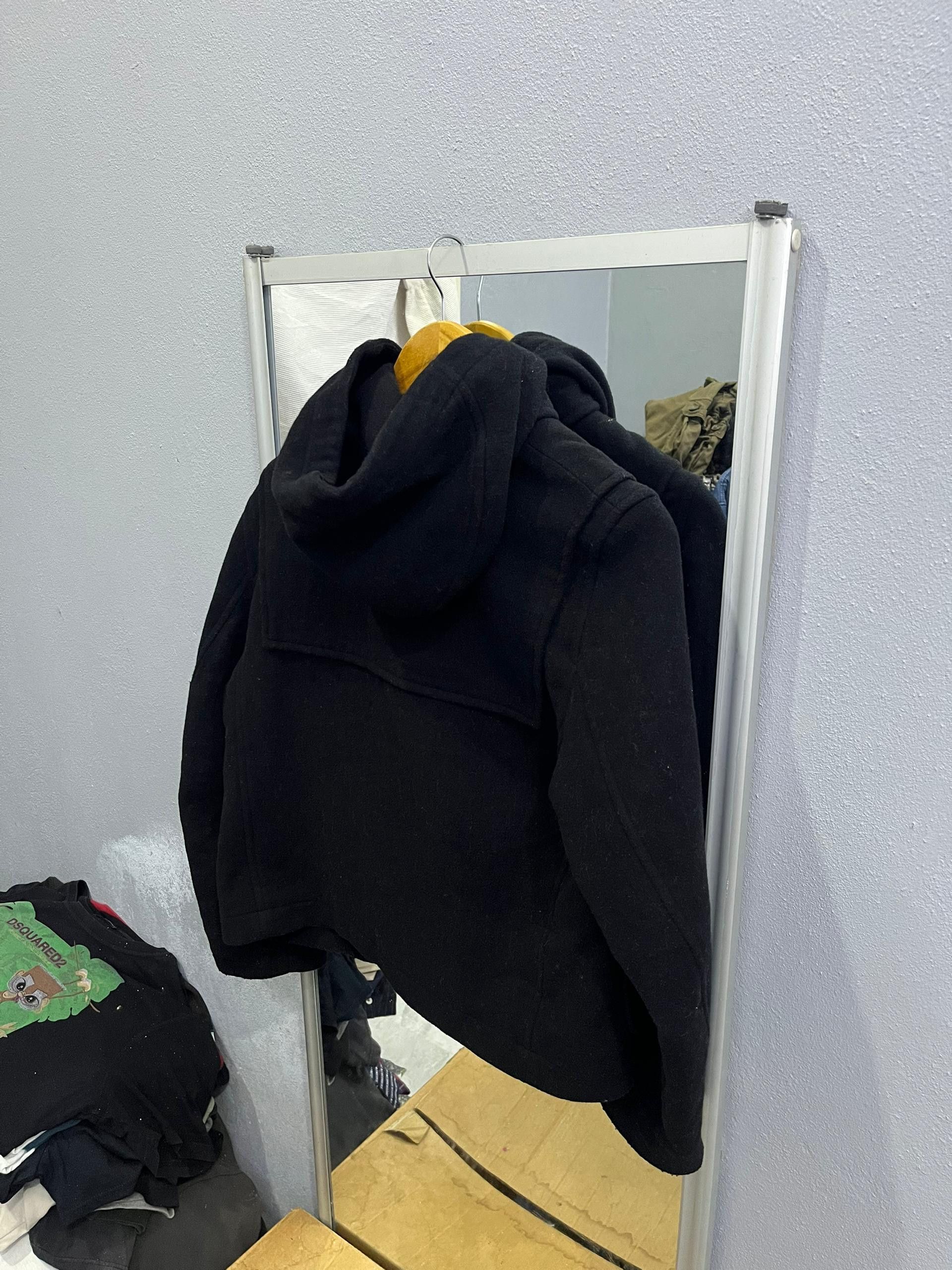 JW Anderson × Uniqlo JW Anderson x Uniqlo Cropped Duffle Jacket Size S / US 4 / IT 40 - 8 Thumbnail