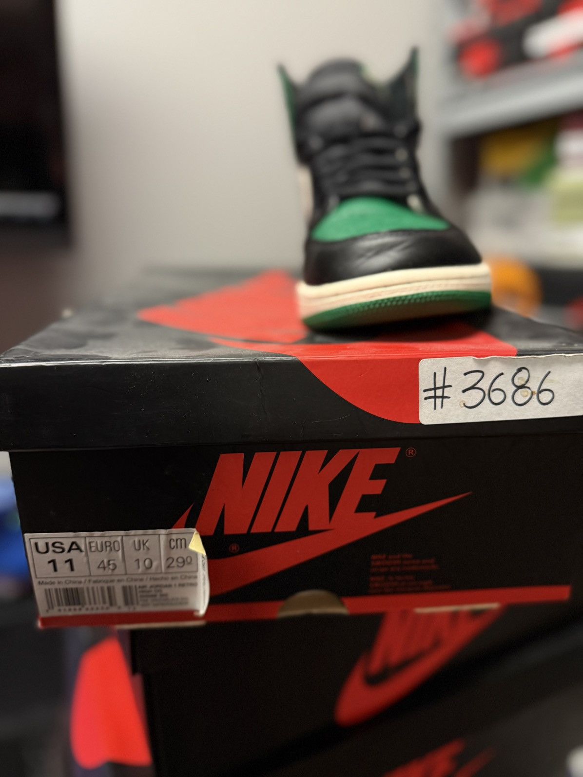 Jordan Brand × Nike Jordan 1 High OG Pine Green (2018) Size 11 🧼 Size US 11 / EU 44 - 13 Thumbnail