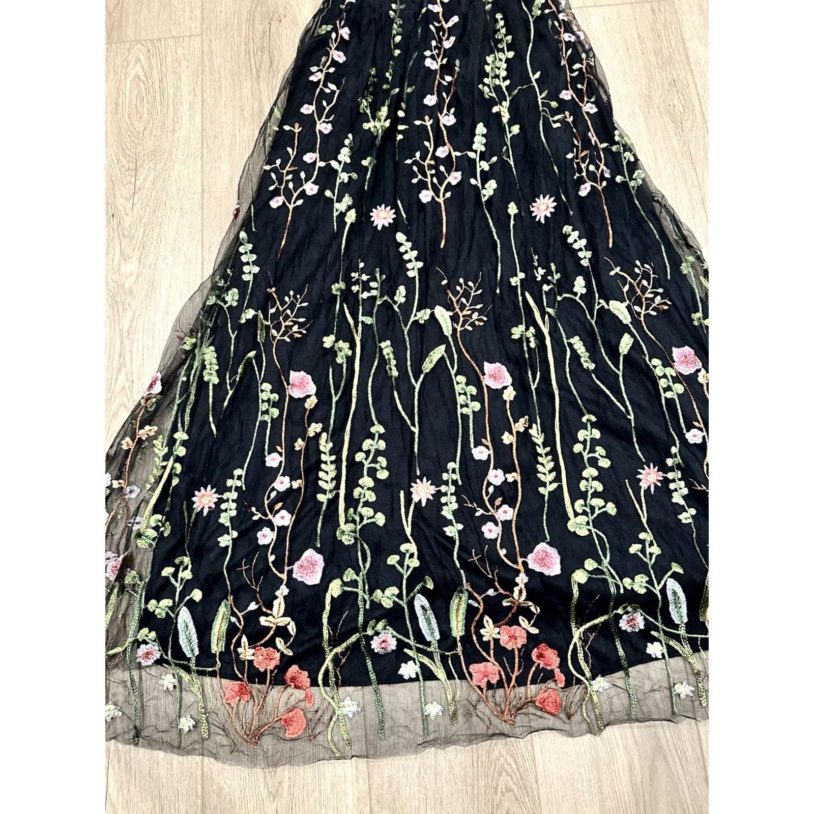 Marchesa VINTAGE? NWT Marchesa Notte Dress Size 2 Black Floral Elegant Evening Dress Size XS / US 0-2 / IT 36-38 - 3 Thumbnail