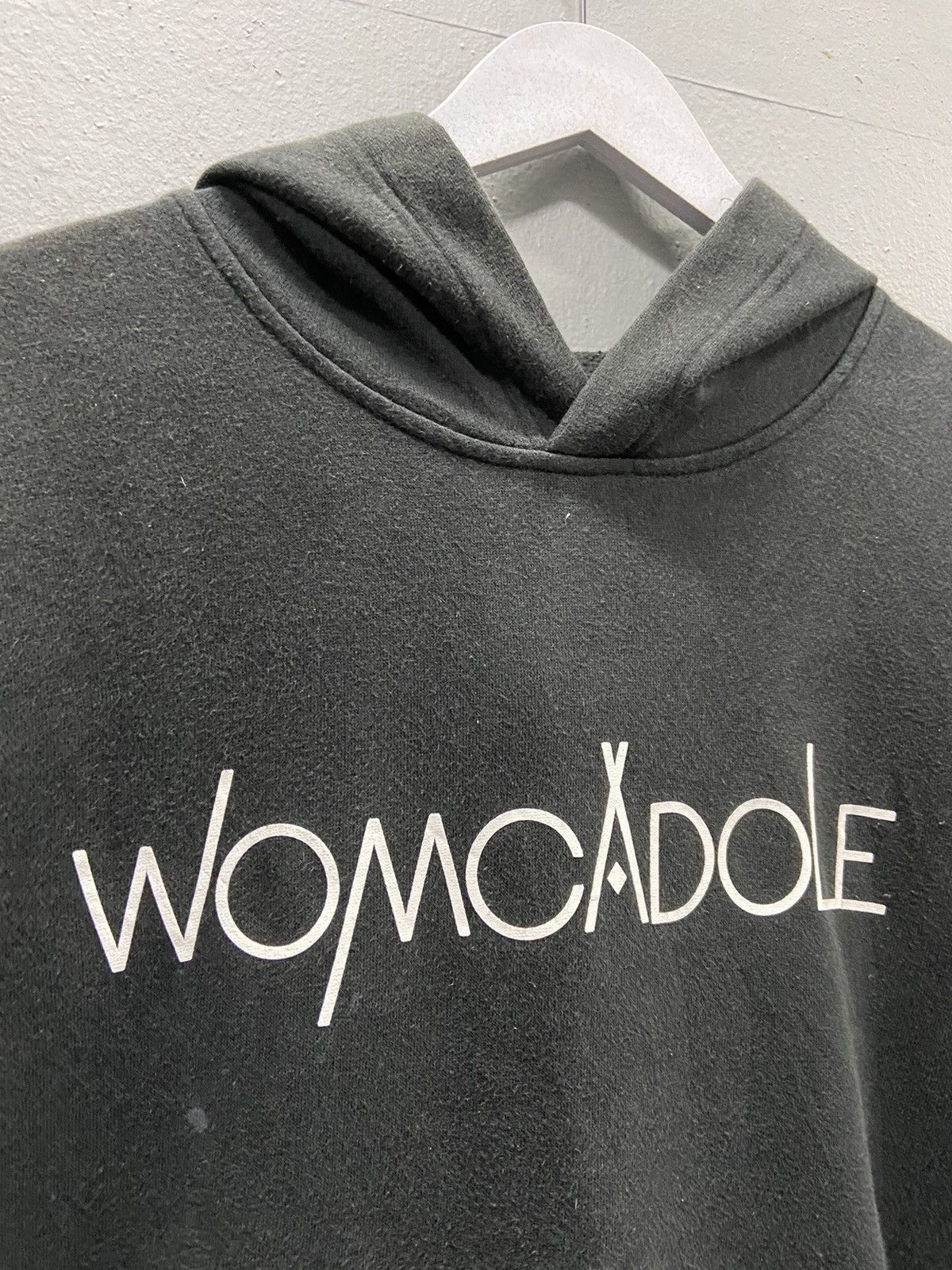 Japanese Brand WOMCADOLE BRAND BLACK HOODIE Size US M / EU 48-50 / 2 - 3 Thumbnail