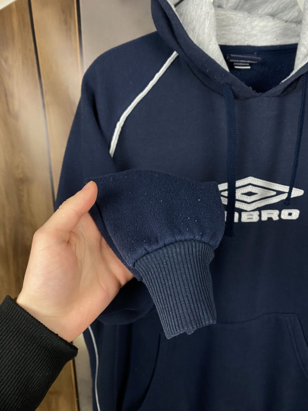 Umbro 🧨Vintage Hoodie Umbro Big Logo VTG Tee🧨 Size US XL / EU 56 / 4 - 3 Thumbnail