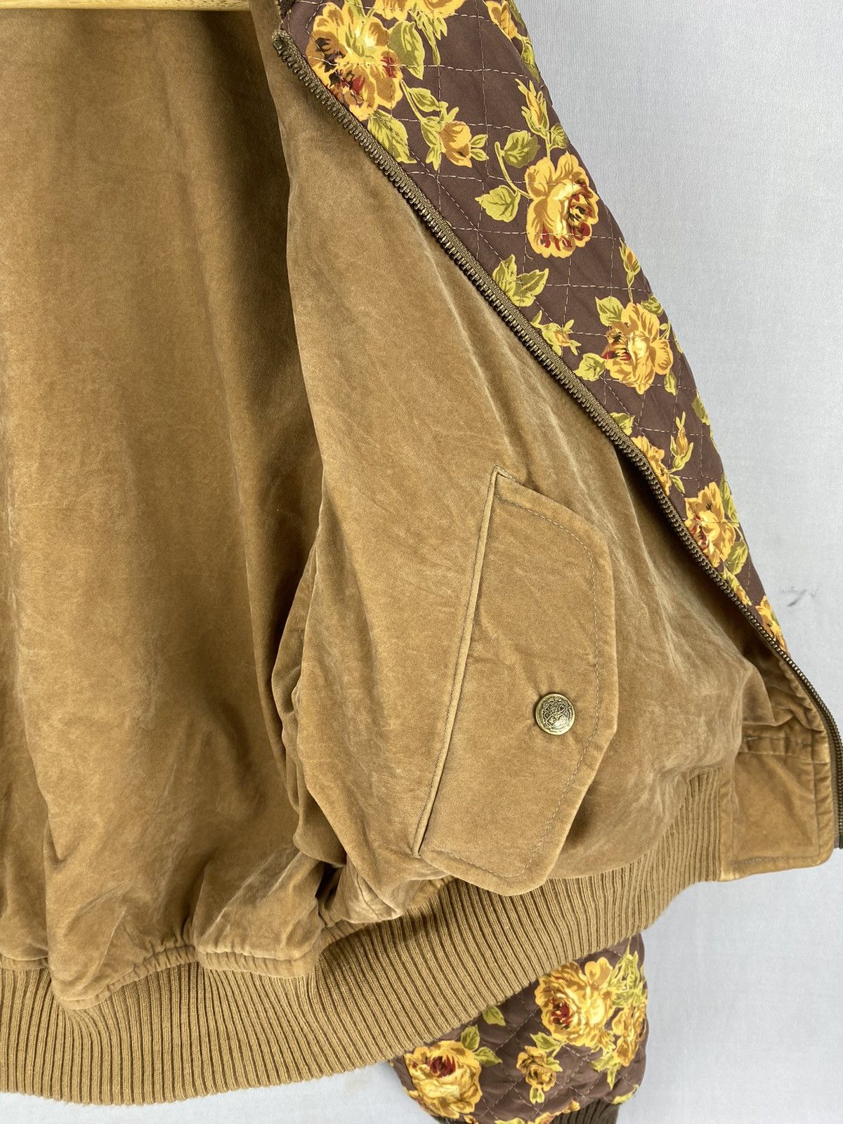 Designer Vintage Floral Bomber Reversible Quilted Jacket By Cabin Size US S / EU 44-46 / 1 - 12 Thumbnail