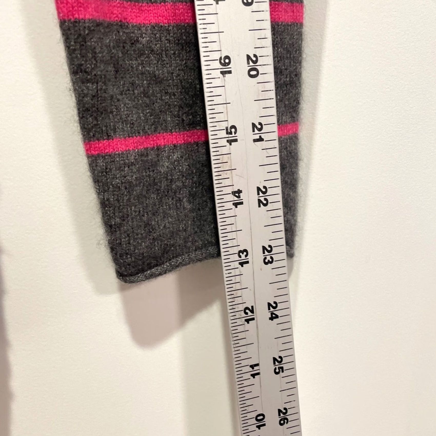 Pinko C. Cashmere Womens Sweater V-Neck Striped Pink Grey Size M 100% Cashmere Size M / US 6-8 / IT 42-44 - 6 Thumbnail