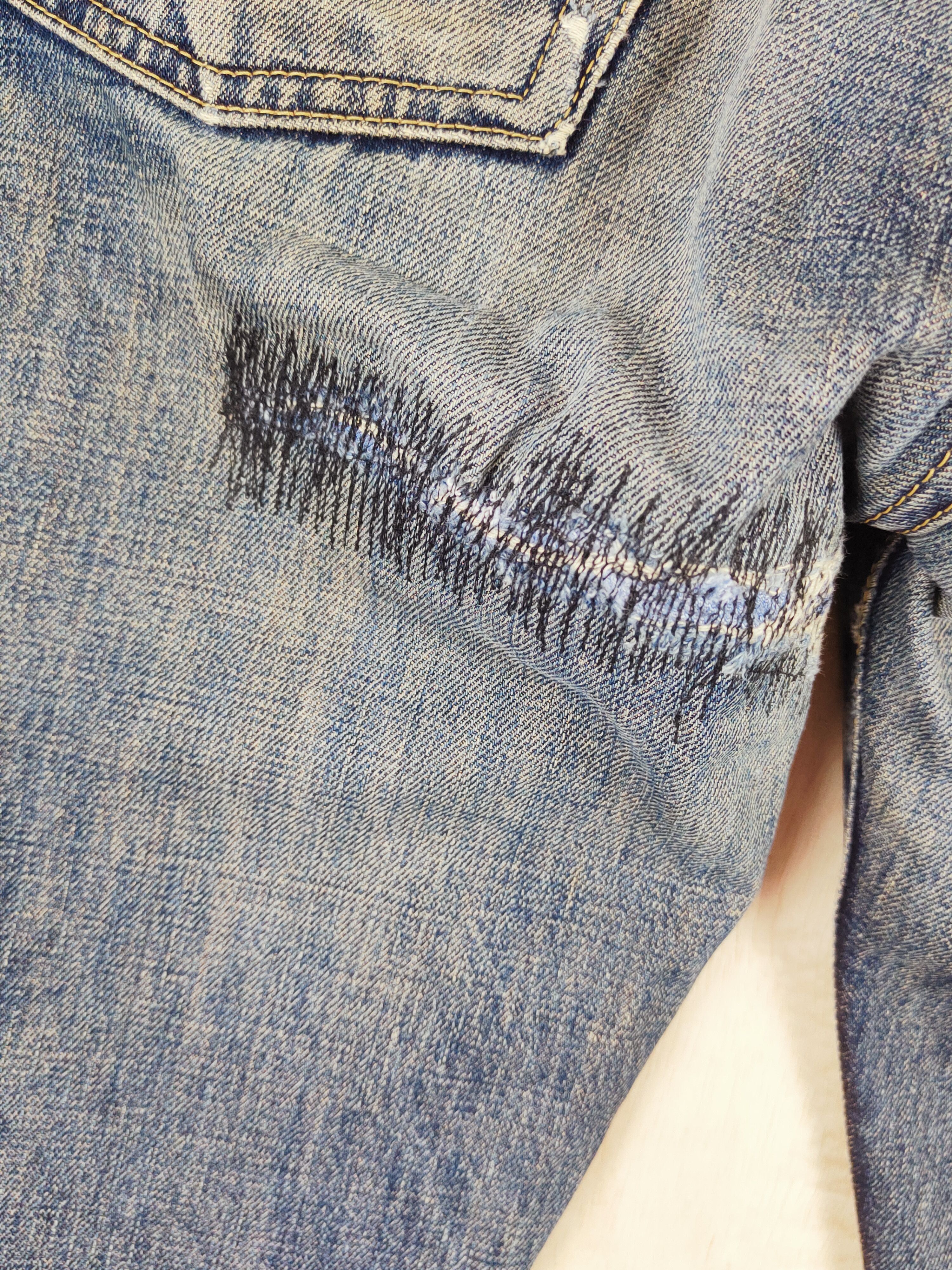Levi's DL Levi's Big E selvedge Distressed Ripped Jeans #S2674 Size US 29 - 8 Thumbnail