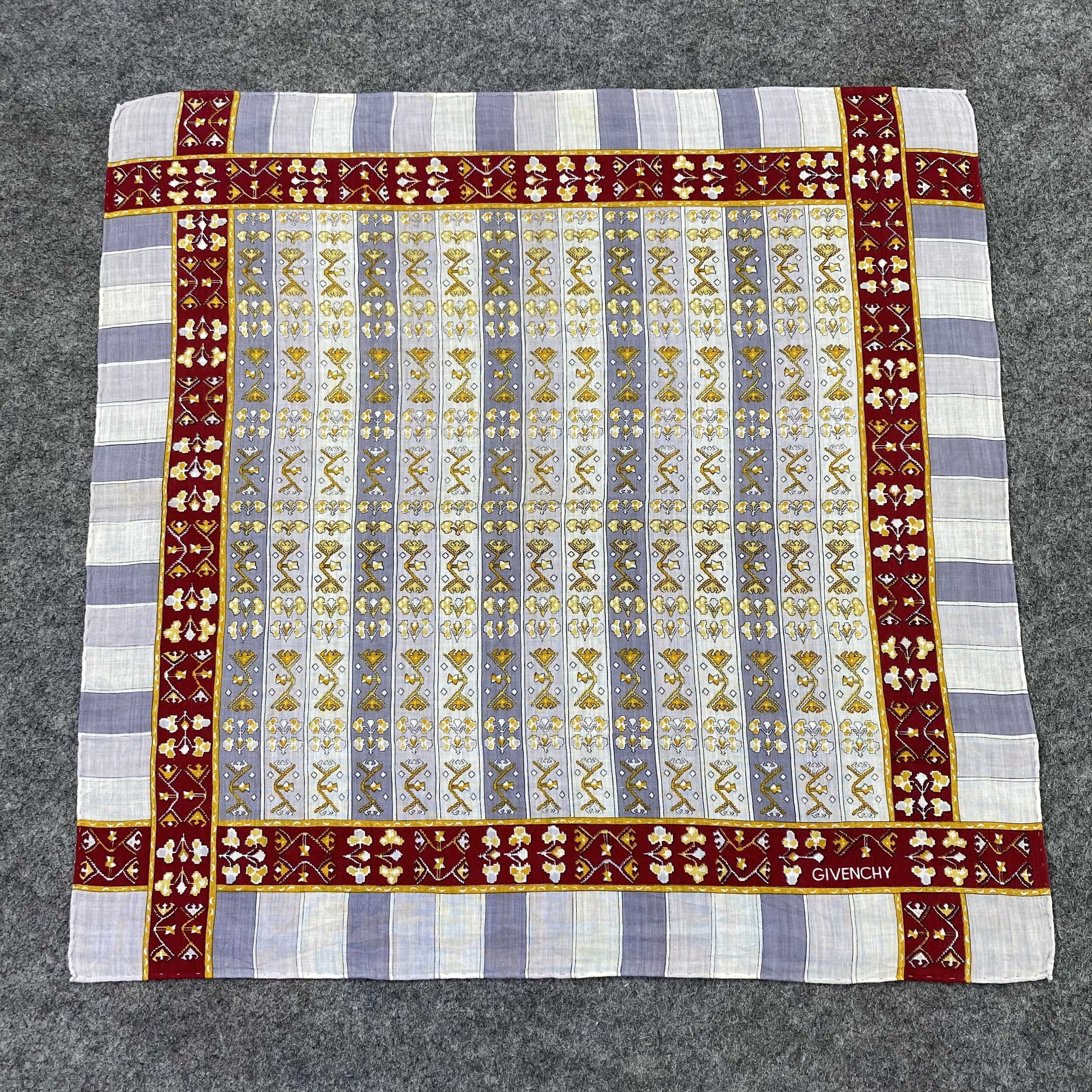 Givenchy Givenchy Handkerchief Neckerchief Bandana-B1840 Size ONE SIZE - 3 Thumbnail