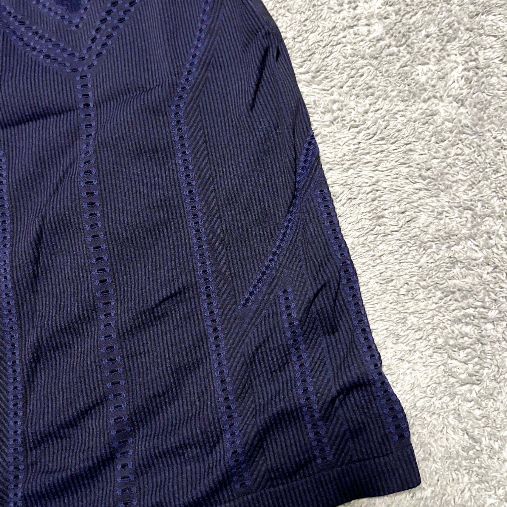 Athleta Athleta Tank Shirt Womens Small Oxygen Poseidon Blue 556414 Size S / US 4 / IT 40 - 2 Thumbnail