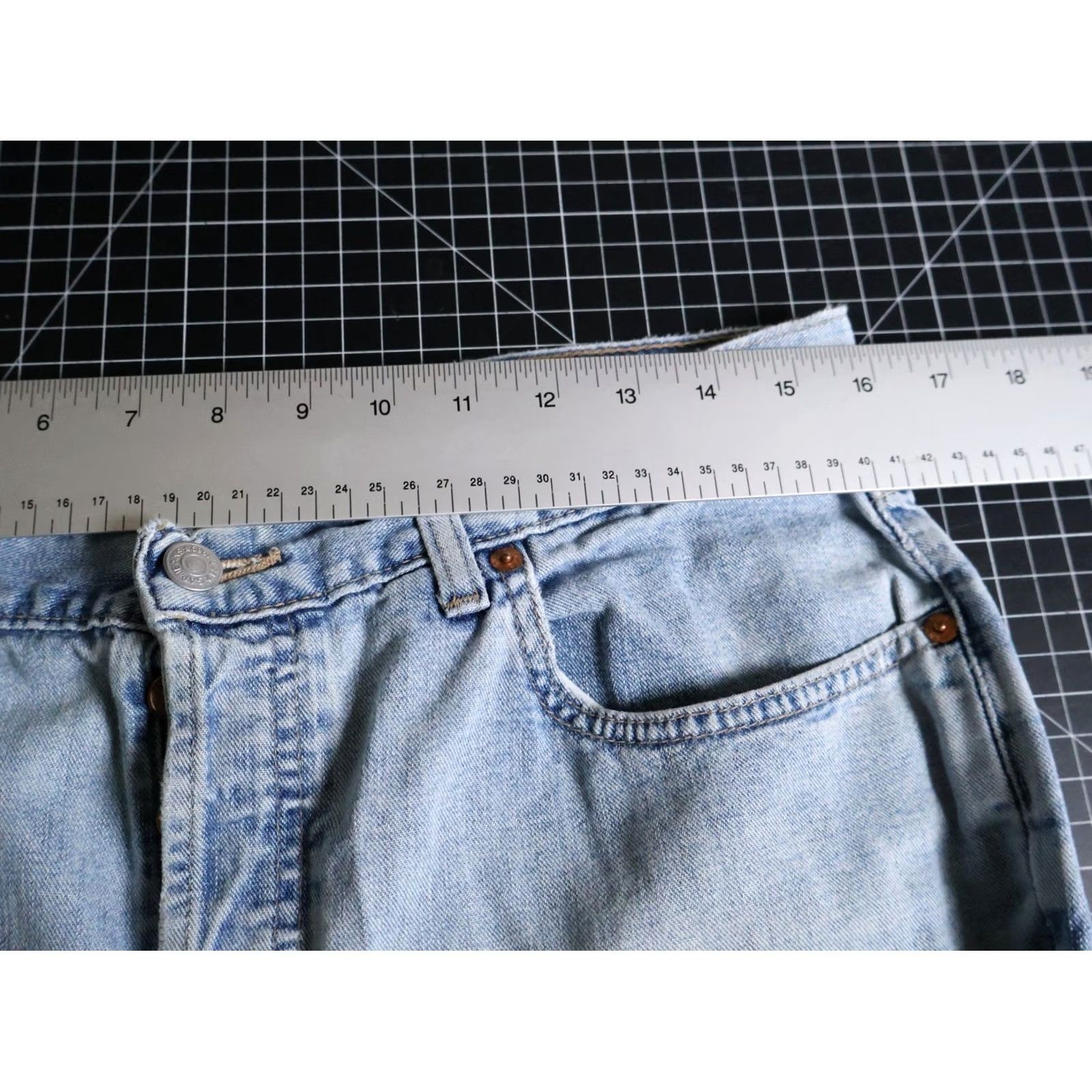 Gap VINTAGE Gap Jeans Women's 12 Long (32 x 32) Blue Denim Button Fly High Rise Relaxed Mom Style 5-Pocket Size 34" / US 12 / IT 48 - 5 Thumbnail