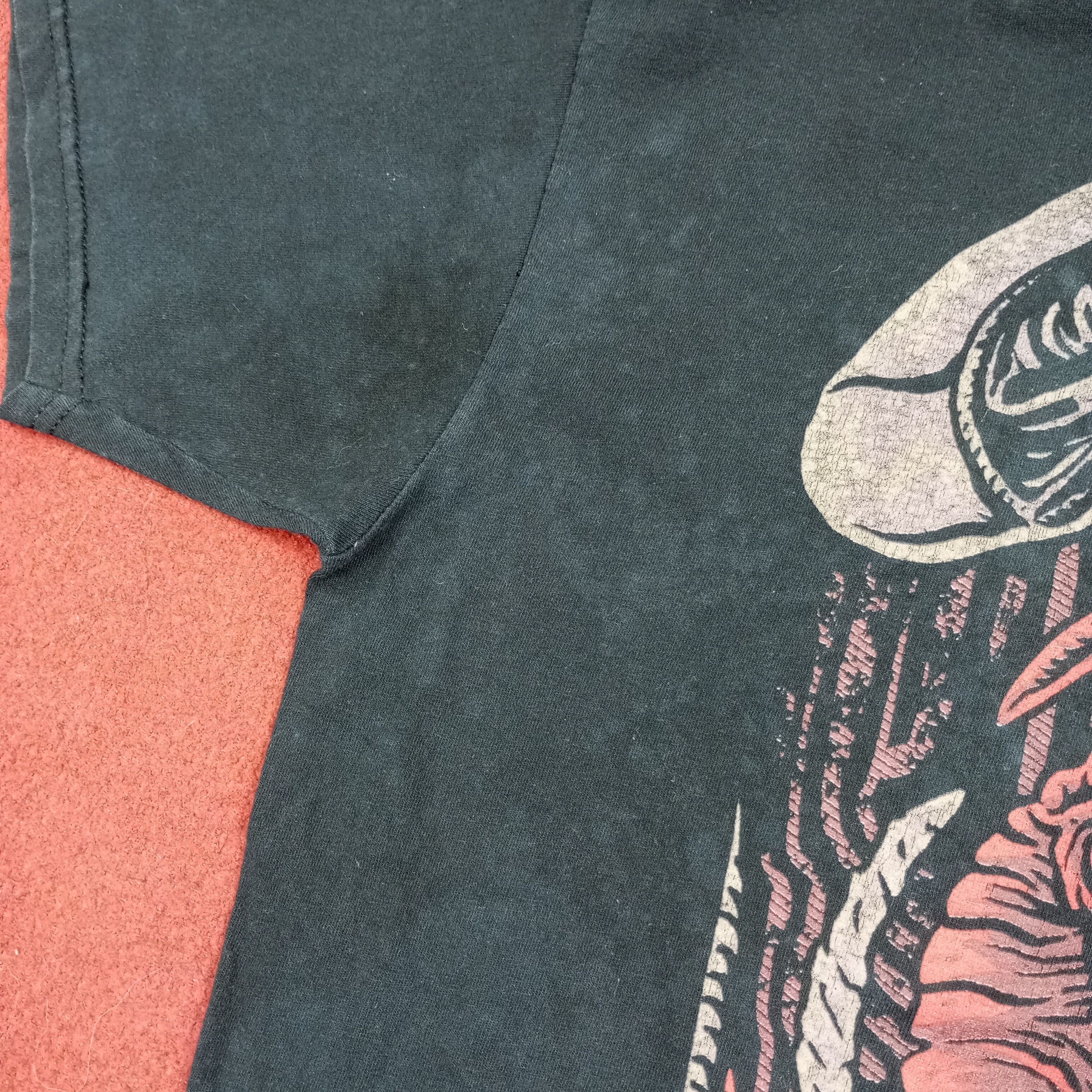 Vintage Alien Streetwear Syle Tshirt Size L / US 10 / IT 46 - 8 Thumbnail
