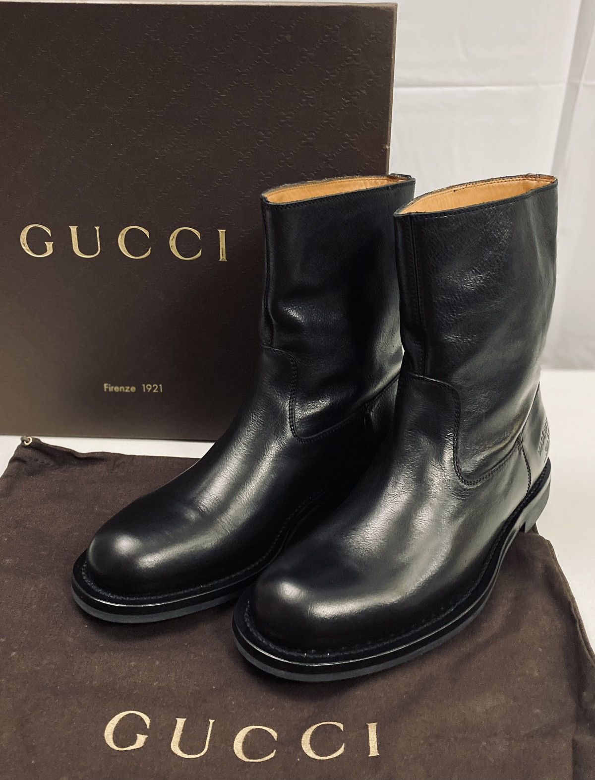Gucci Gucci 🇮🇹 black calf commando sole logo heel ankle boots 9 NEW Size US 9 / EU 42 - 1 Thumbnail