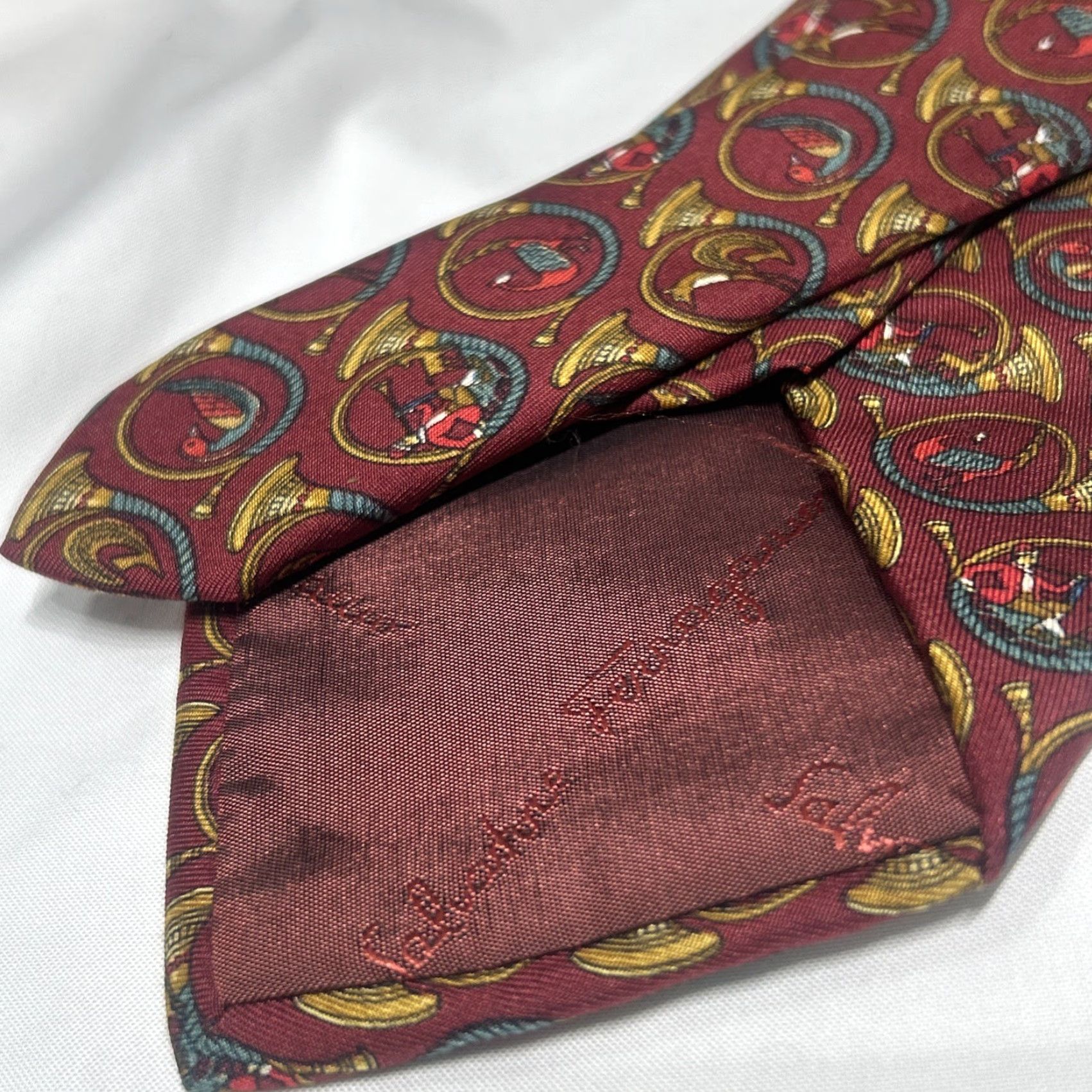 Salvatore Ferragamo SALVATORE FERRAGAMO MEN SILK RED ANIMAL PRINT TIE 57" User: SALVATORE FERRAGAMO MEN'S SILK RED ANIMAL PRINT TIE 57" Size ONE SIZE - 6 Thumbnail