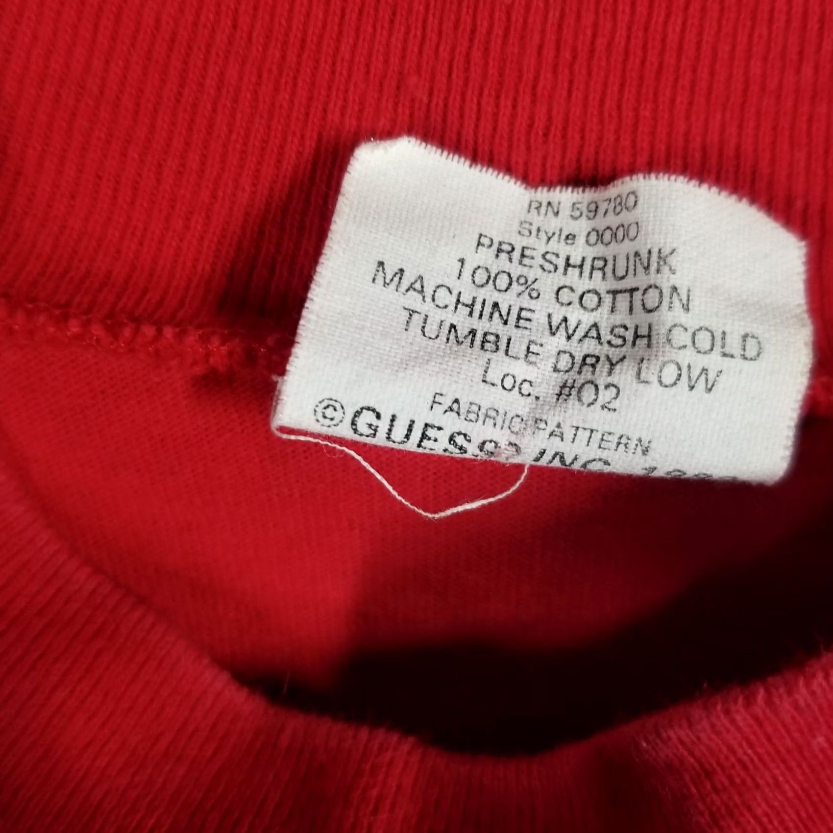 Guess VINTAGE Guess Shirt Unisex Adults One Size Red Mock Neck Long Sleeve Ski Jumping Italy USA 80s Gu ess Georges Marciano T-Shirt Graphic Print Vintage Size US M / EU 48-50 / 2 - 4 Thumbnail