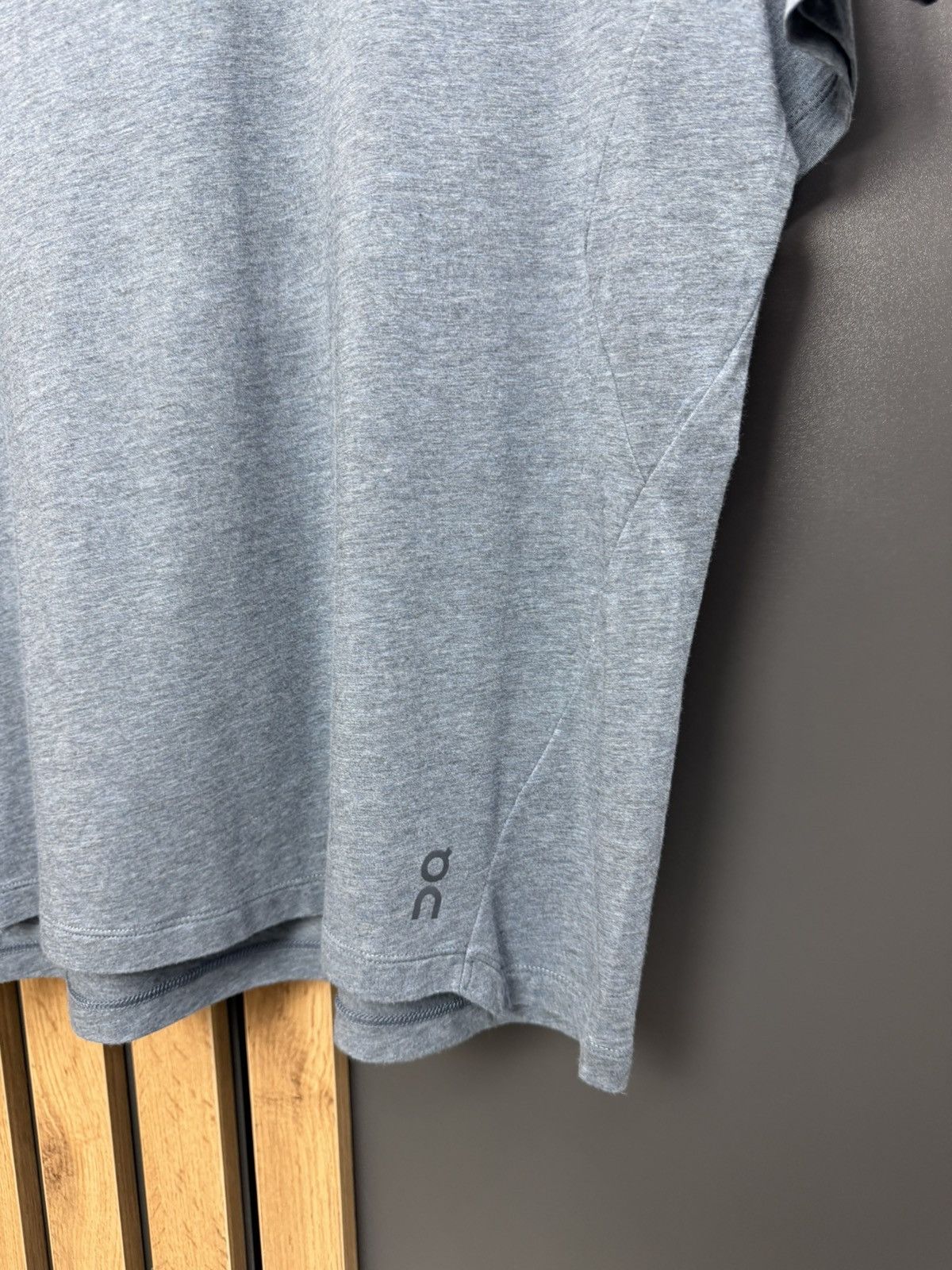 Other On Running Active-T Perfomance T-Shirts Size L Size US L / EU 52-54 / 3 - 2 Thumbnail