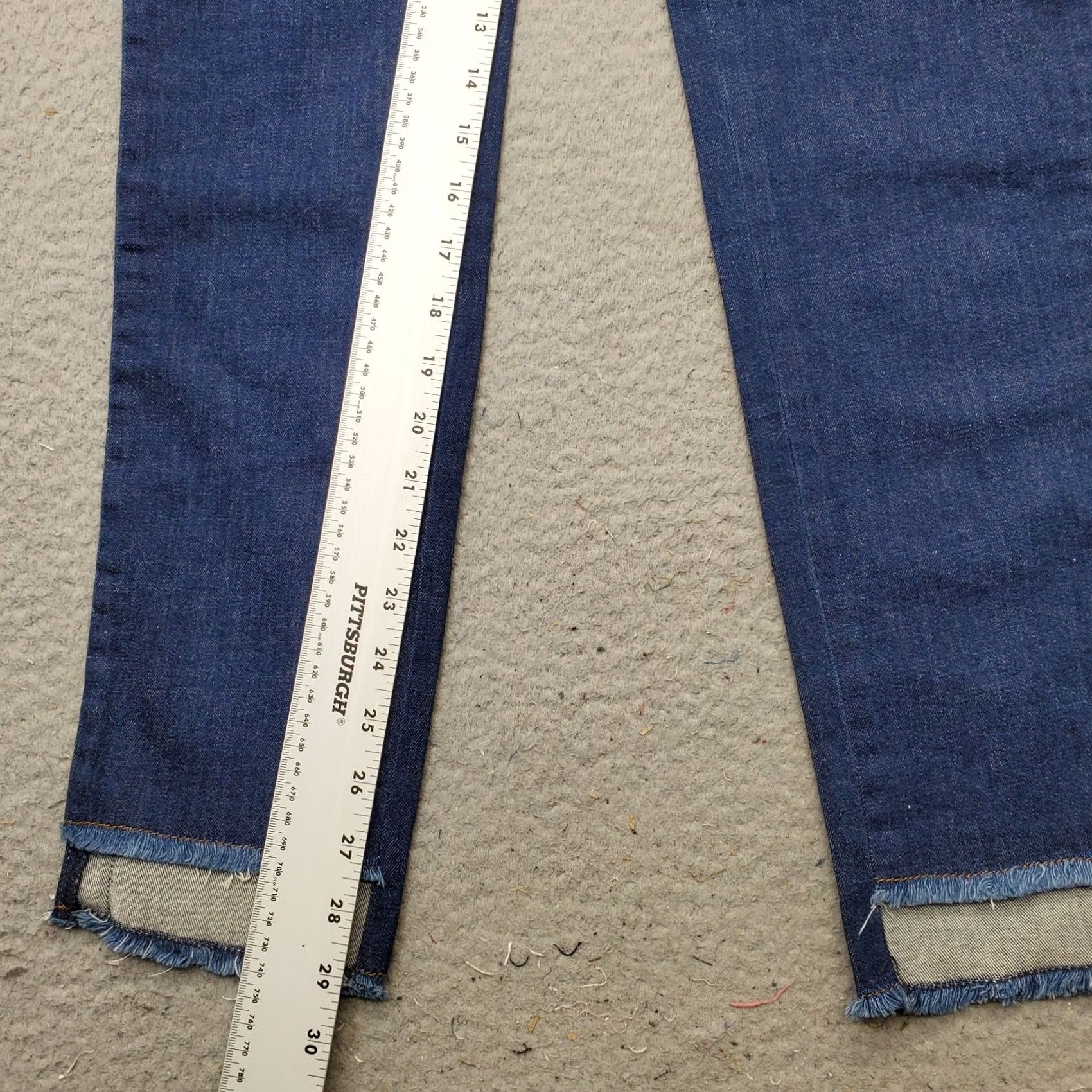 Vintage Manila Grace Womens Jeans 28 Blue Denim Westway Raw Step Leg 5-Pocket Design Regular Inseam 29.25" Distressed? No NWT No N/A Size 28" / US 6 / IT 42 - 4 Thumbnail