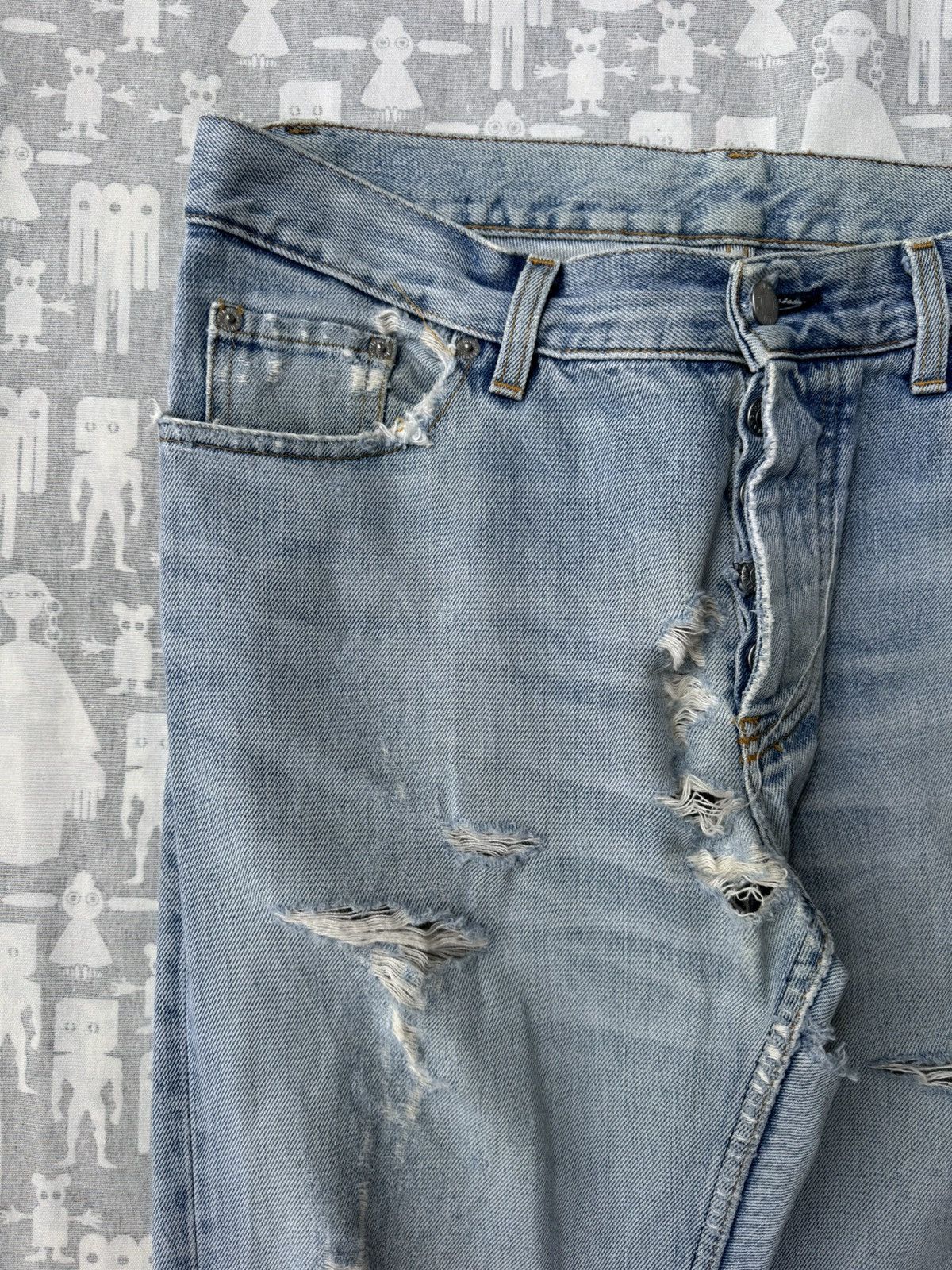 Helmut Lang Helmut Lang 1999 Thrashed Sanded Boot Cut Denim Jeans Size US 32 / EU 48 - 2 Thumbnail