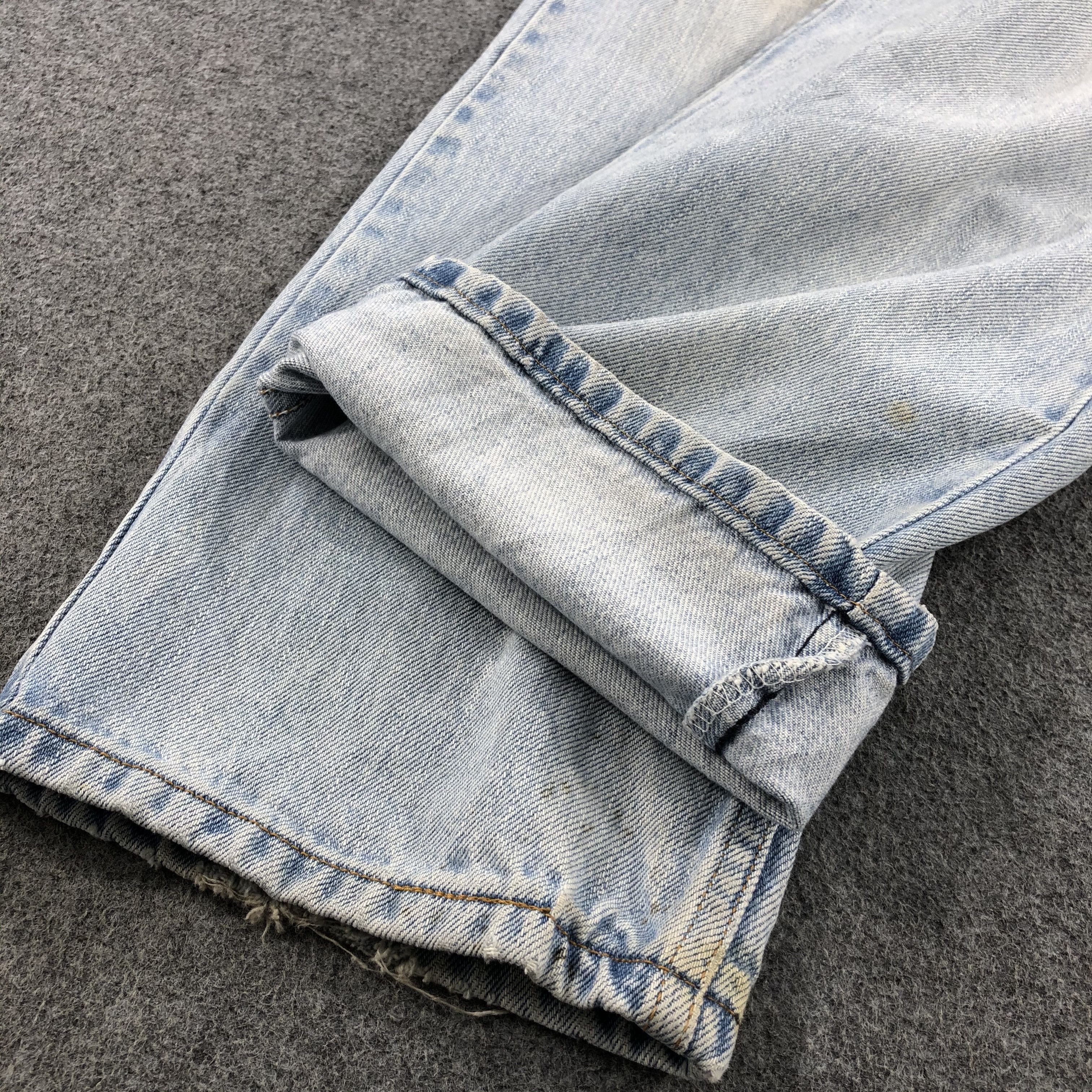 Levi's × Vintage Vintage Light Wash Levis 505 Jeans-JM1707 Size US 31 - 8 Thumbnail