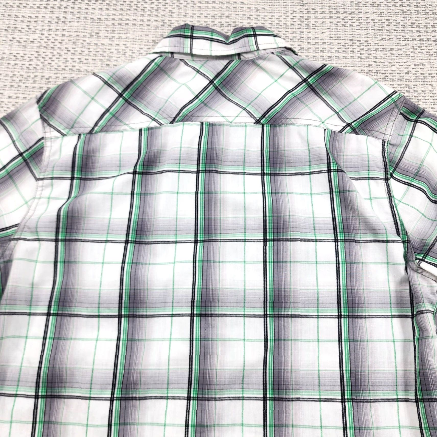 Vintage Chale Shirt Mens Small Green Gray White Plaid Long Sleeve Button Up Western Shirt Size US S / EU 44-46 / 1 - 7 Thumbnail