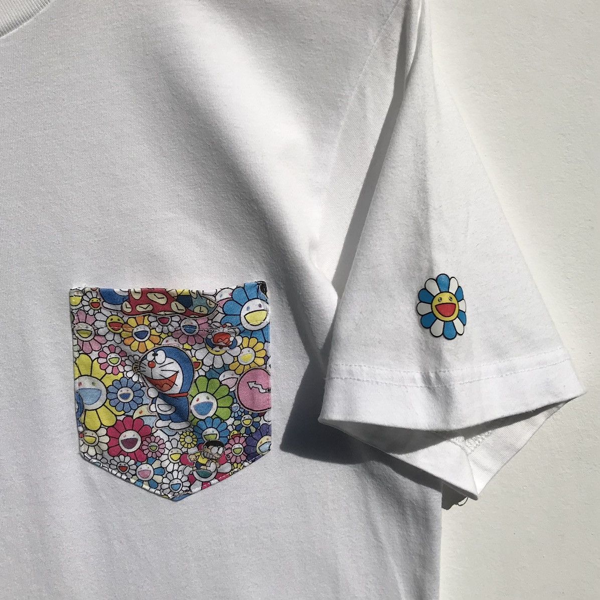 Takashi Murakami × Uniqlo Takashi Murakami X Uniqlo Pocket Tee Doremon Size US S / EU 44-46 / 1 - 8 Thumbnail