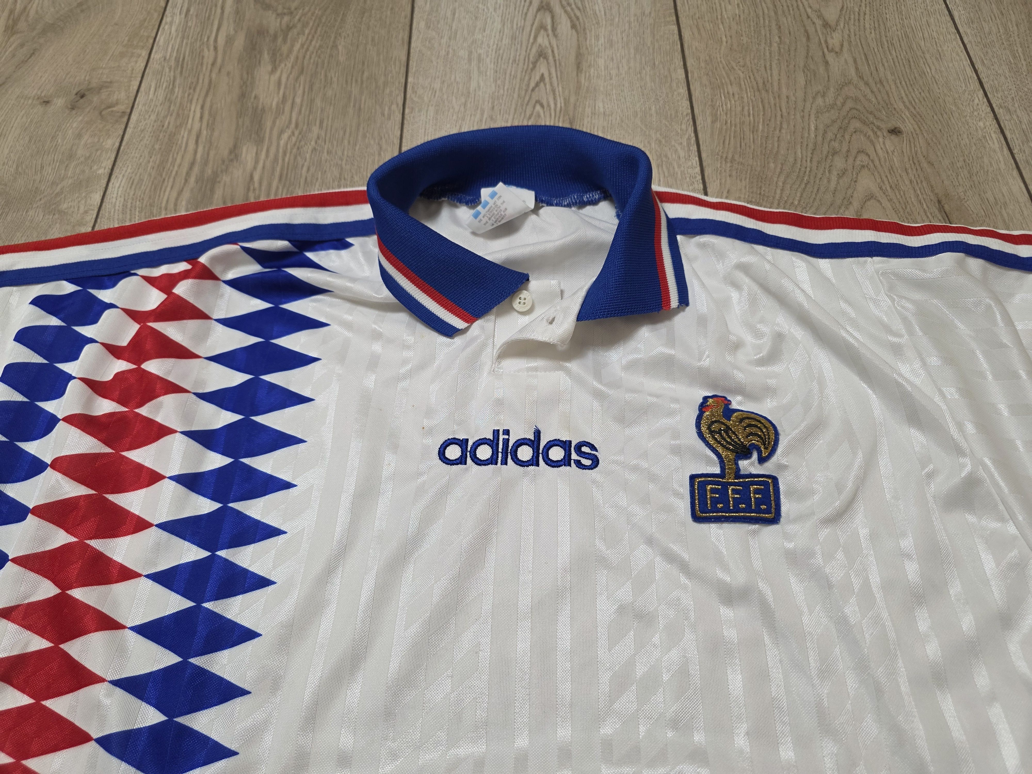 Adidas FRANCE 1994 1995 AWAY VINTAGE FOOTBALL SHIRT SOCCER JERSEY Size US M / EU 48-50 / 2 - 3 Thumbnail