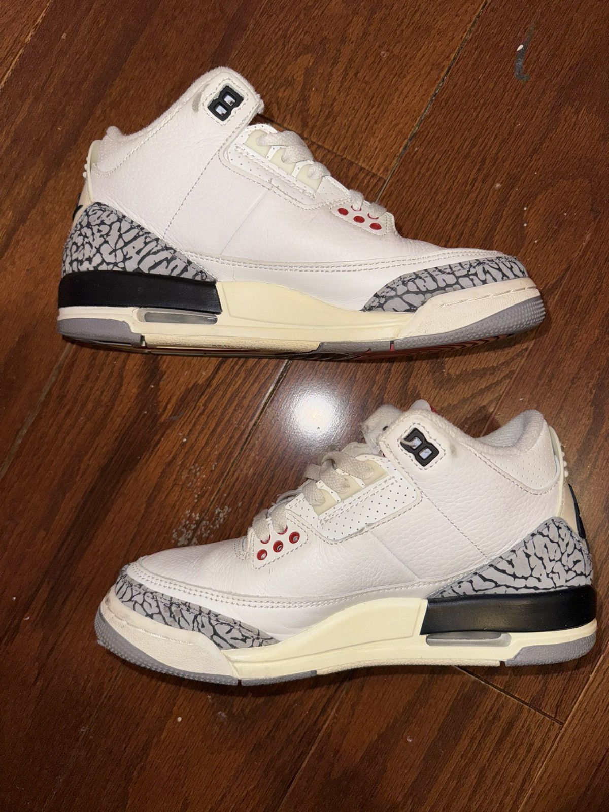 Jordan Brand Jordan 3 White Cement Size US 5.5 / EU 38 - 2 Thumbnail