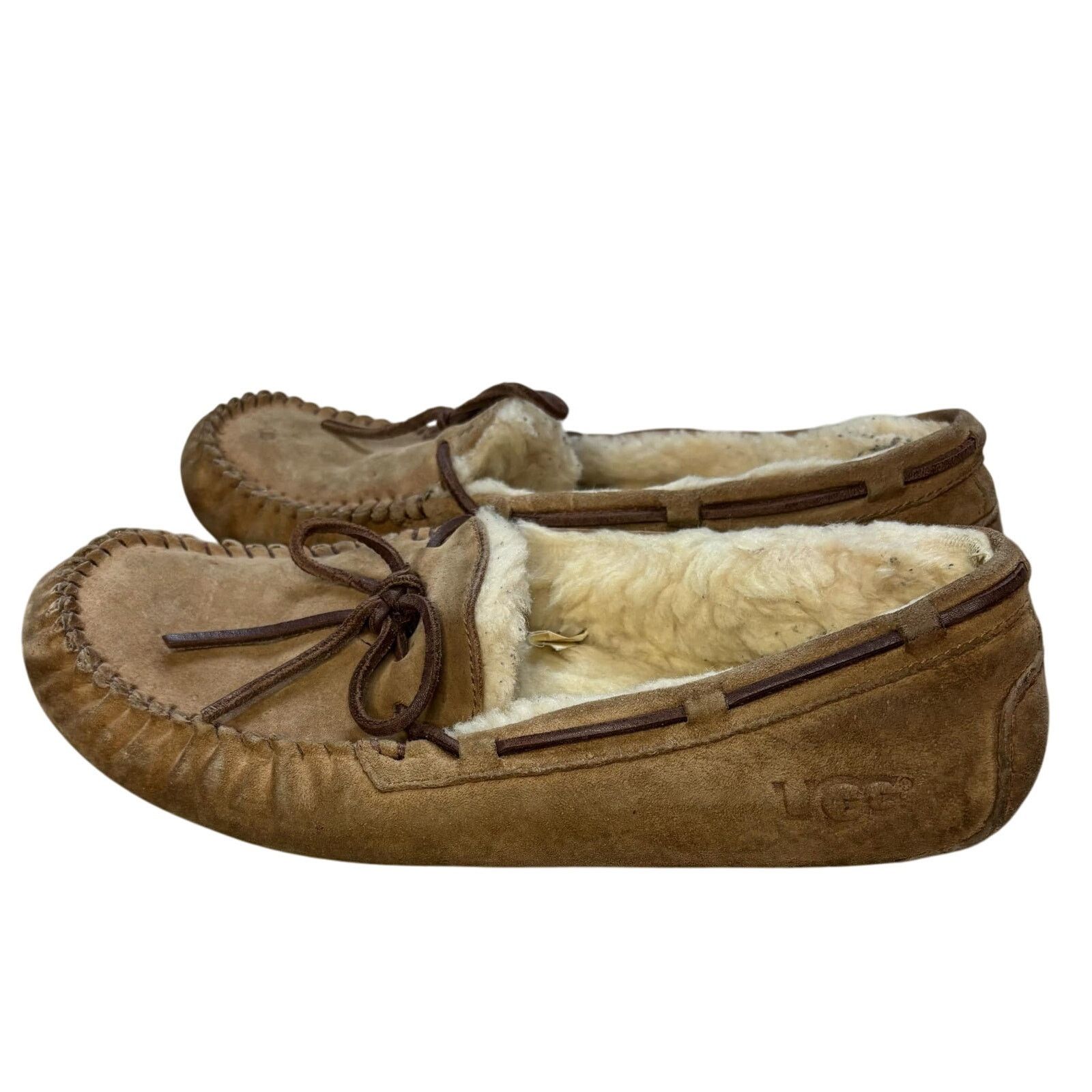 Ugg UGG Dakota Suede Shearling Slip On Moccasin Slippers Size 9 Size US 9 / IT 39 - 2 Thumbnail