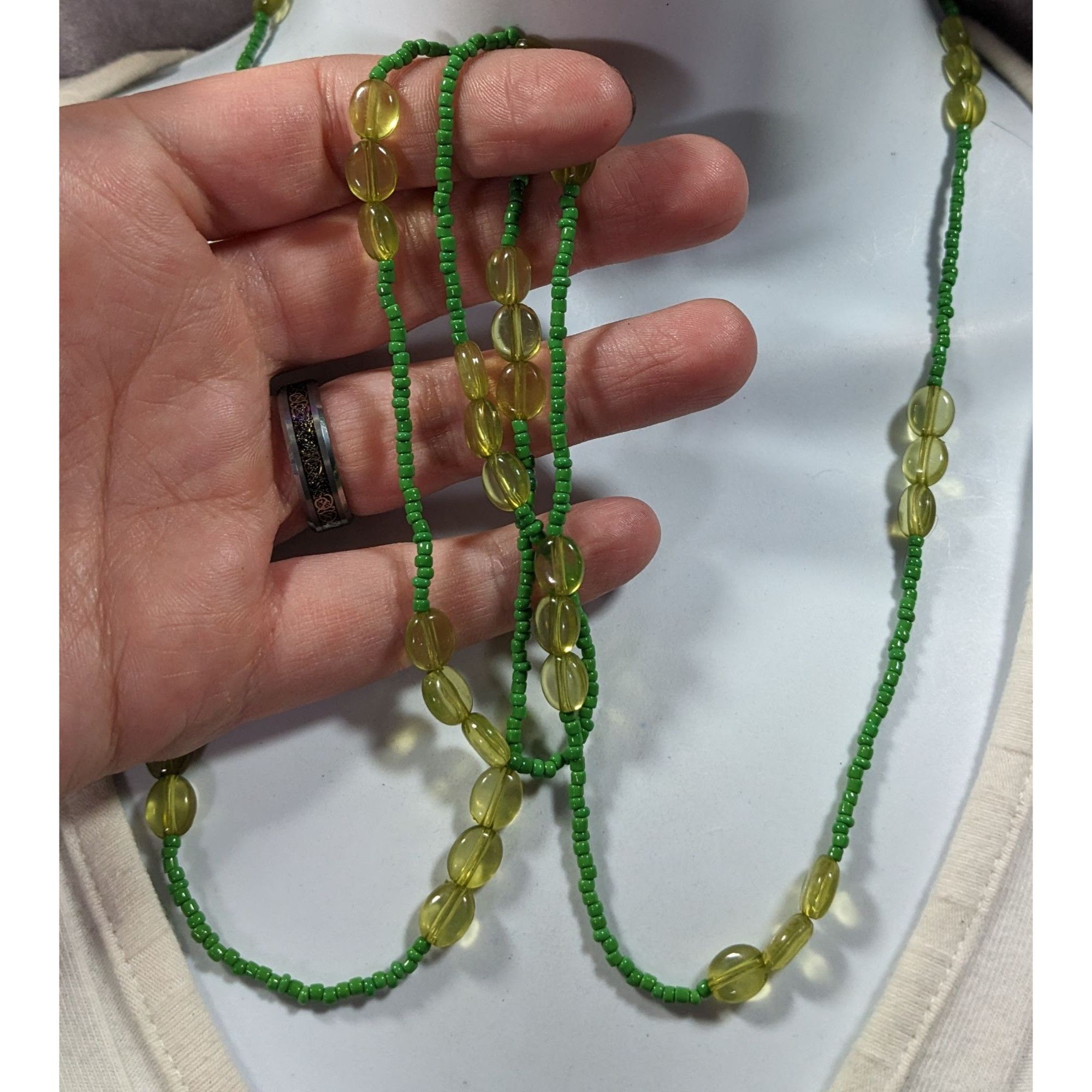 Other Cottagecore Casual Green Glass Beaded Necklace Size ONE SIZE - 2 Thumbnail