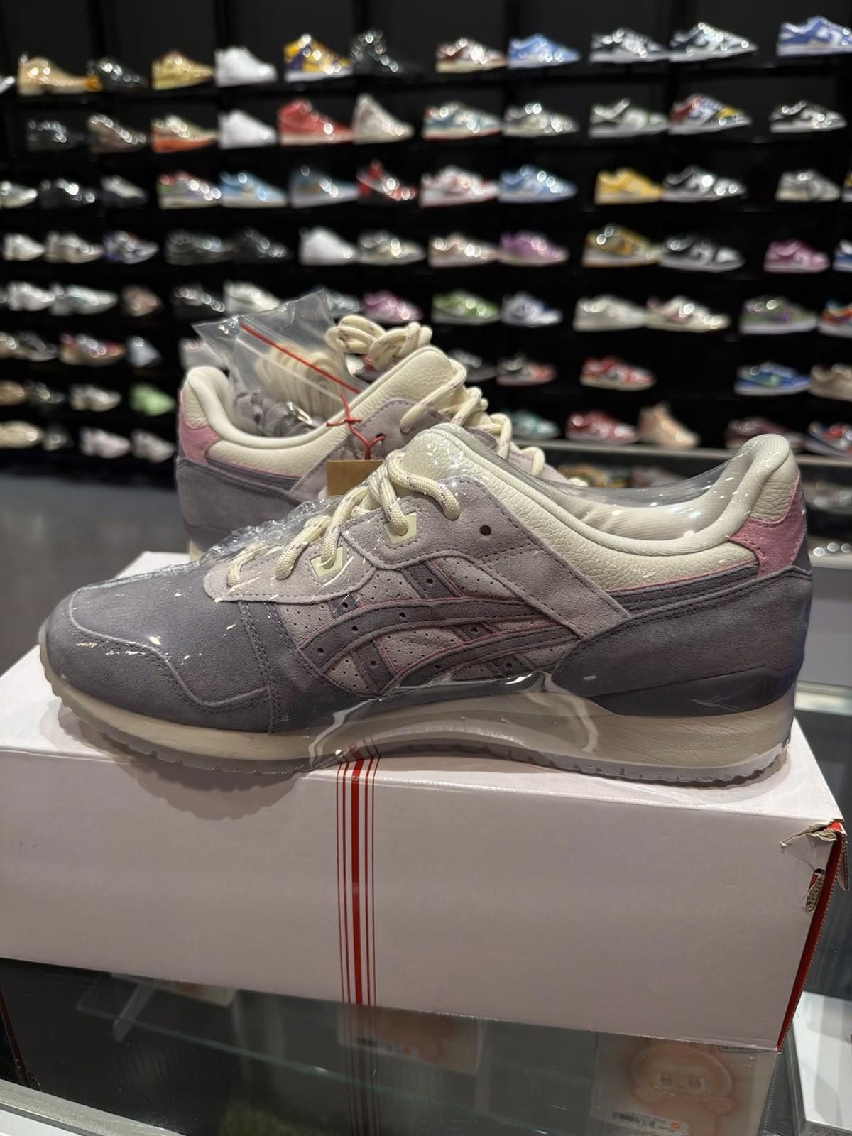 Asics Size 11.5 - ASICS GEL-Lyte III OG x END Pearl 2020 Brand New Size US 11.5 / EU 44-45 - 10 Thumbnail