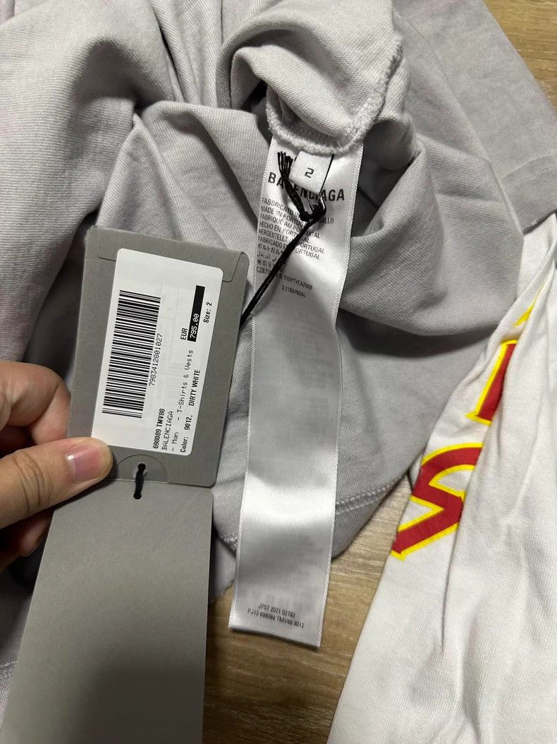 Balenciaga Balenciaga Band Lightning Logo Fake Two-Piece Long Sleeve Size US M / EU 48-50 / 2 - 6 Thumbnail