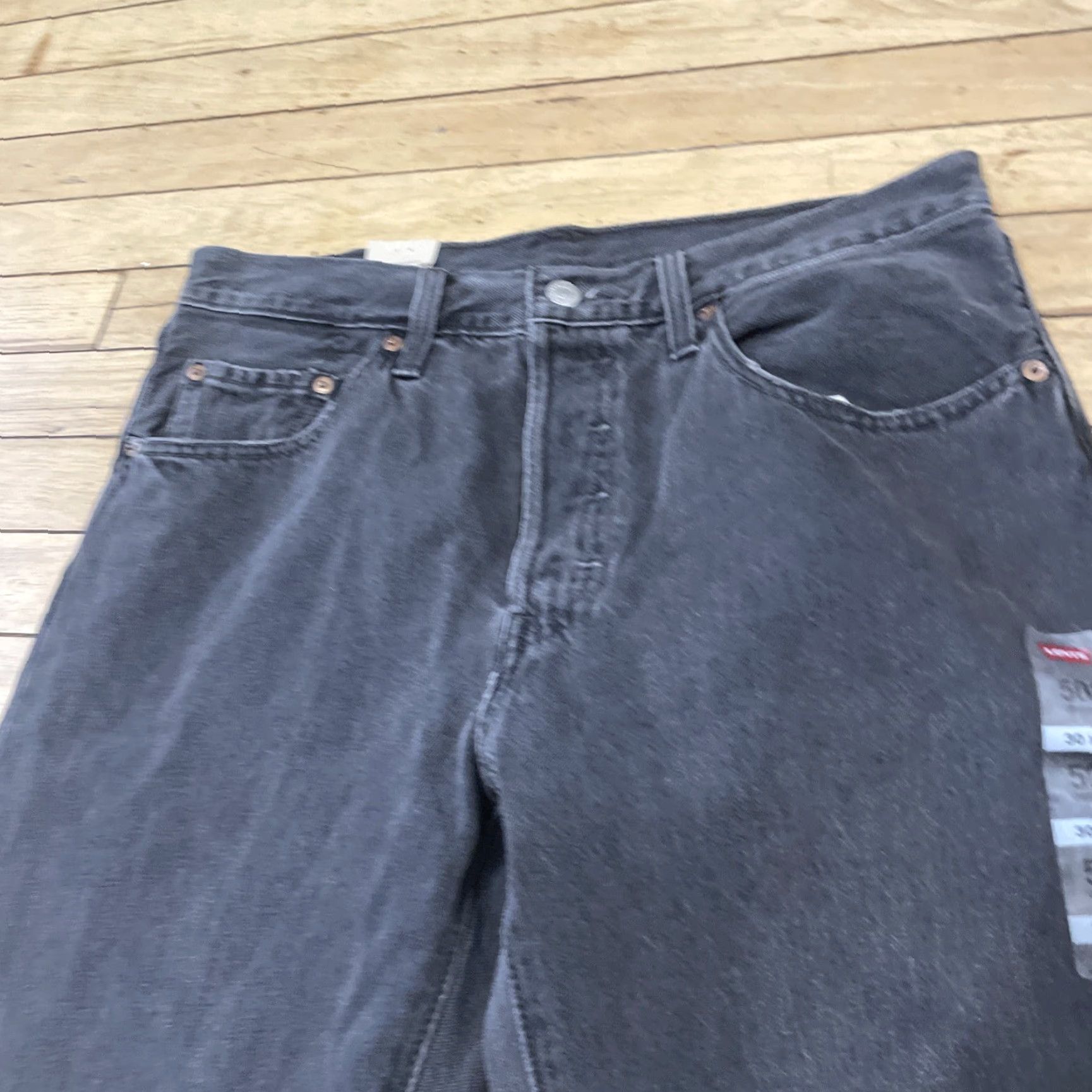 Levi's VINTAGE Levi's 501 xx Original Jeans 30x30 Adult Regular Black 501xx Black Frayed NWT Jeans Mens Size US 30 / EU 46 - 4 Thumbnail